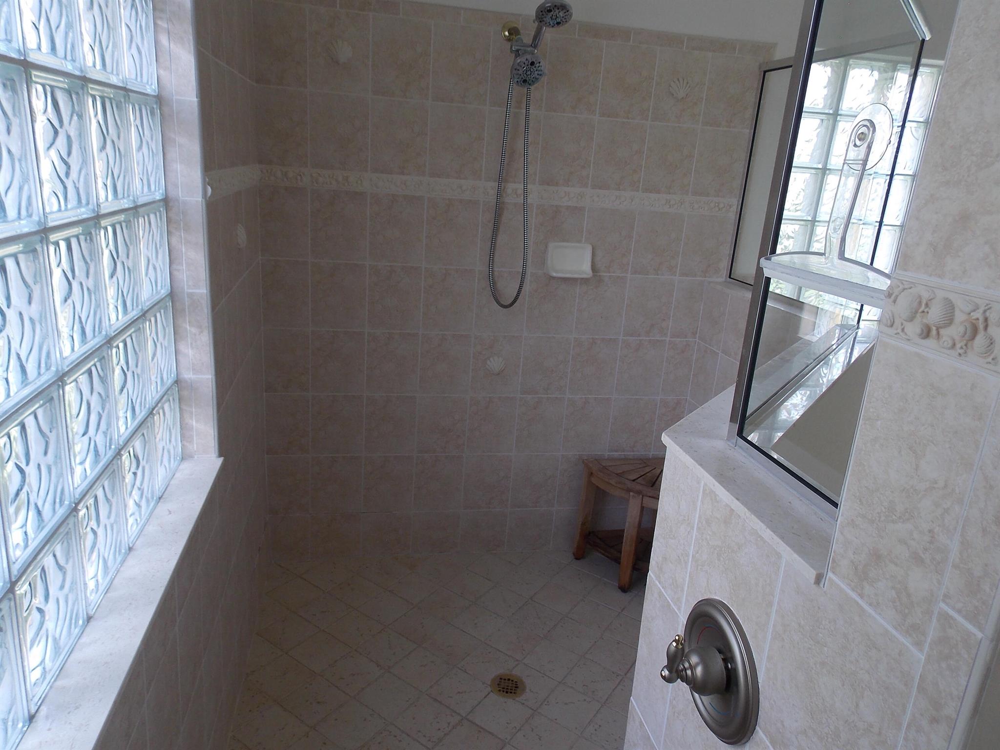 ST JAMES GOLF CLUB POD E - Residential Lease