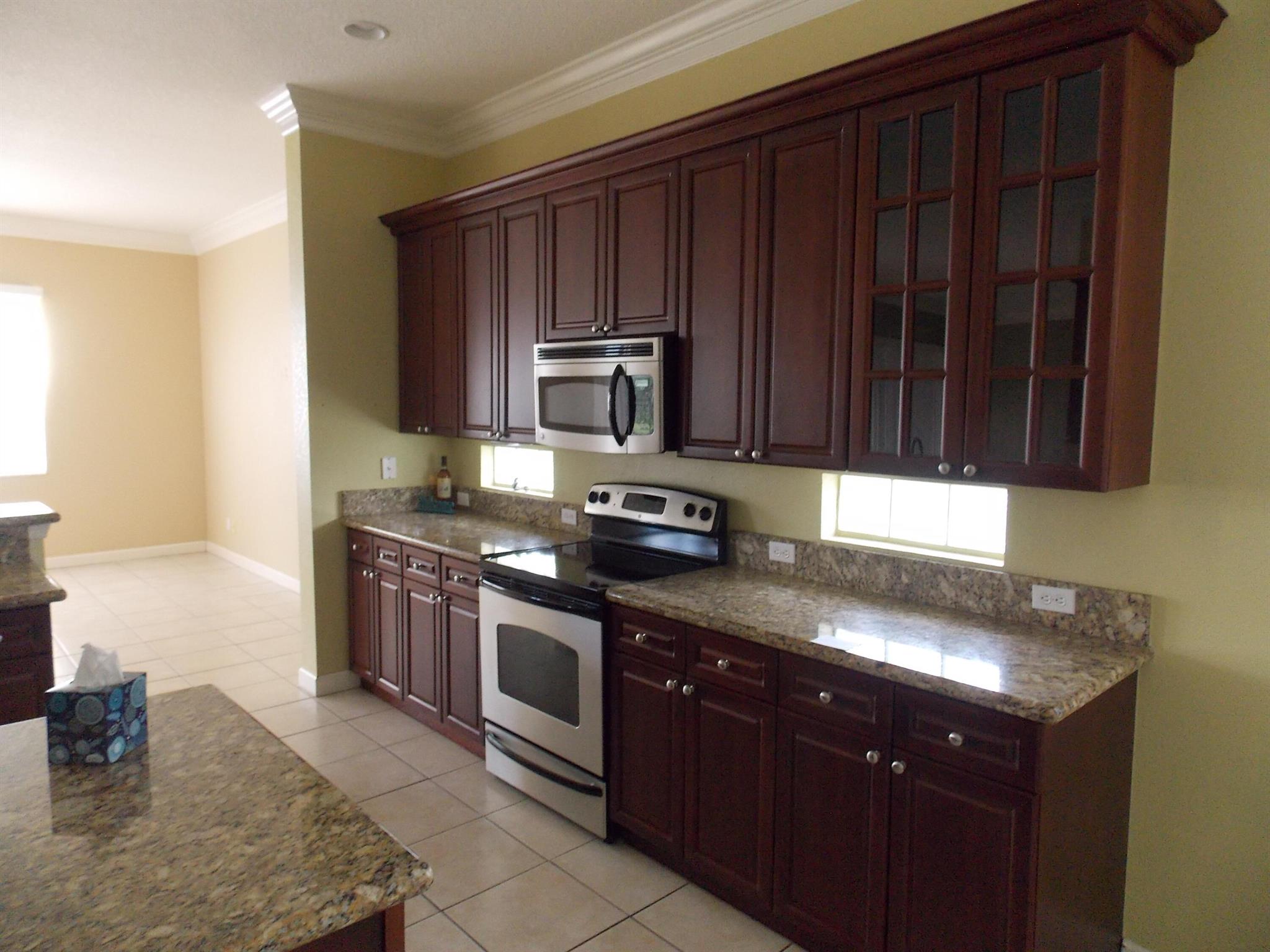 ST JAMES GOLF CLUB POD E - Residential Lease