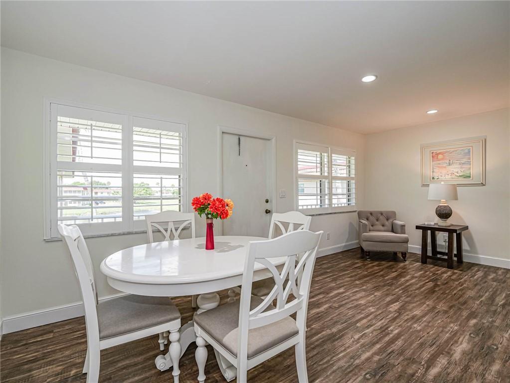 76 Royal Oak Drive 205