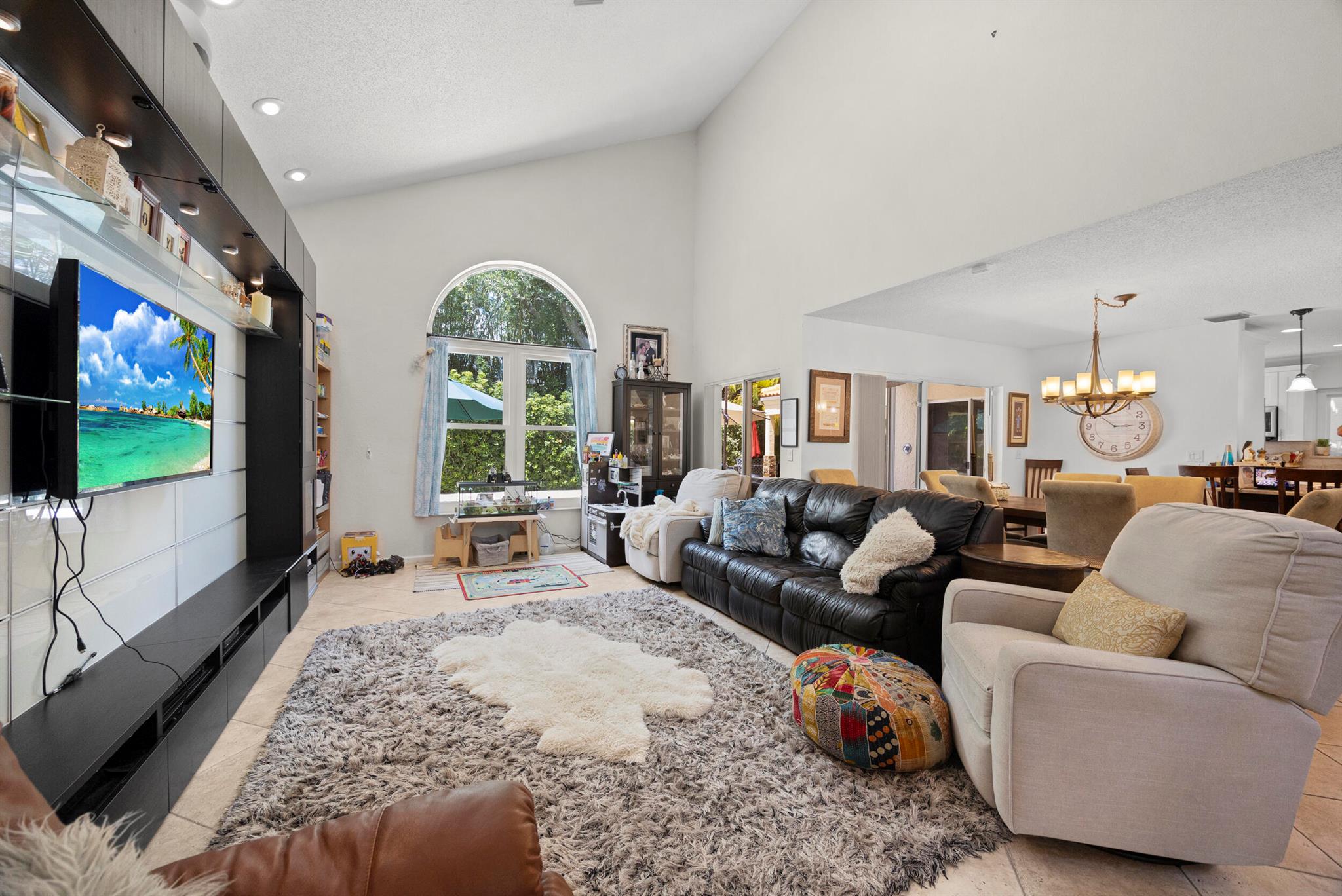 10454 Buena Ventura Drive