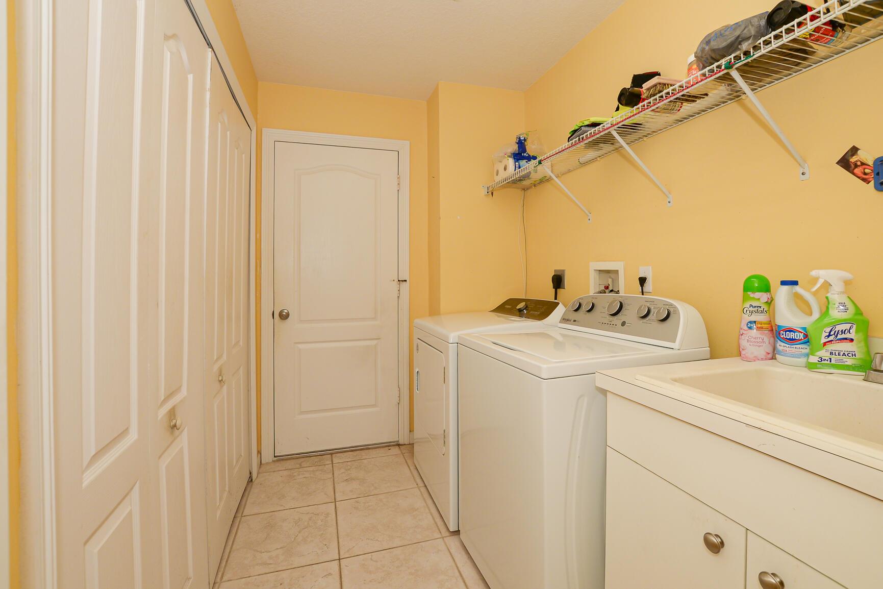 PORT ST LUCIE SECTION 20 - Residential