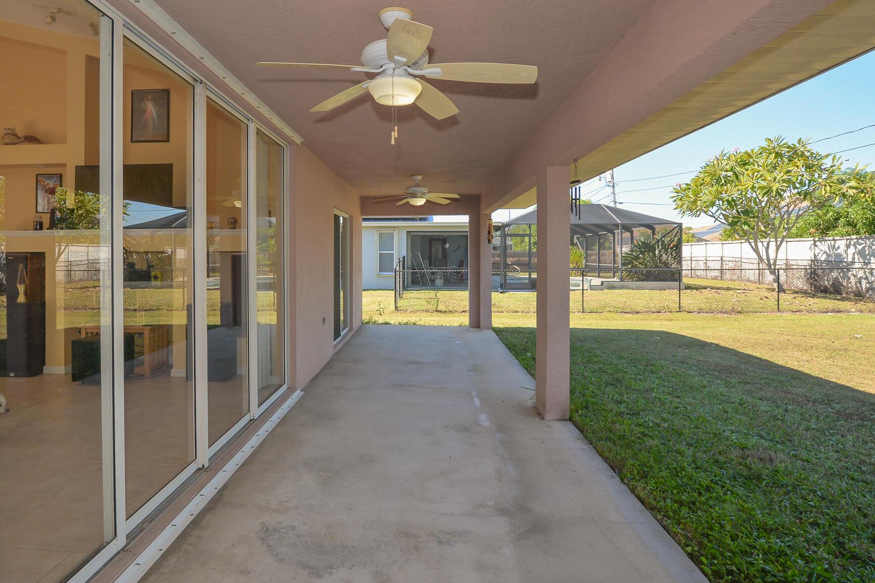 PORT ST LUCIE SECTION 20 - Residential