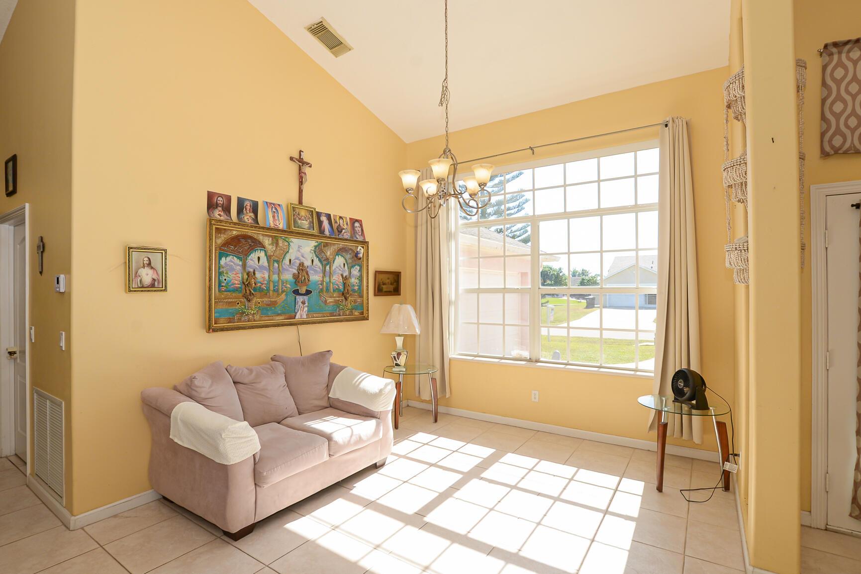 PORT ST LUCIE SECTION 20 - Residential