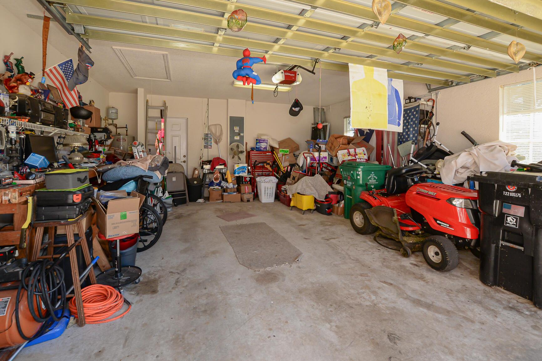 PORT ST LUCIE SECTION 20 - Residential