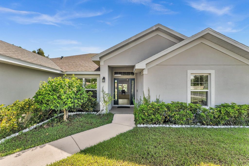 Photo of 5608 Seagrape Drive, Fort Pierce, FL 34982 (MLS # F10521522)