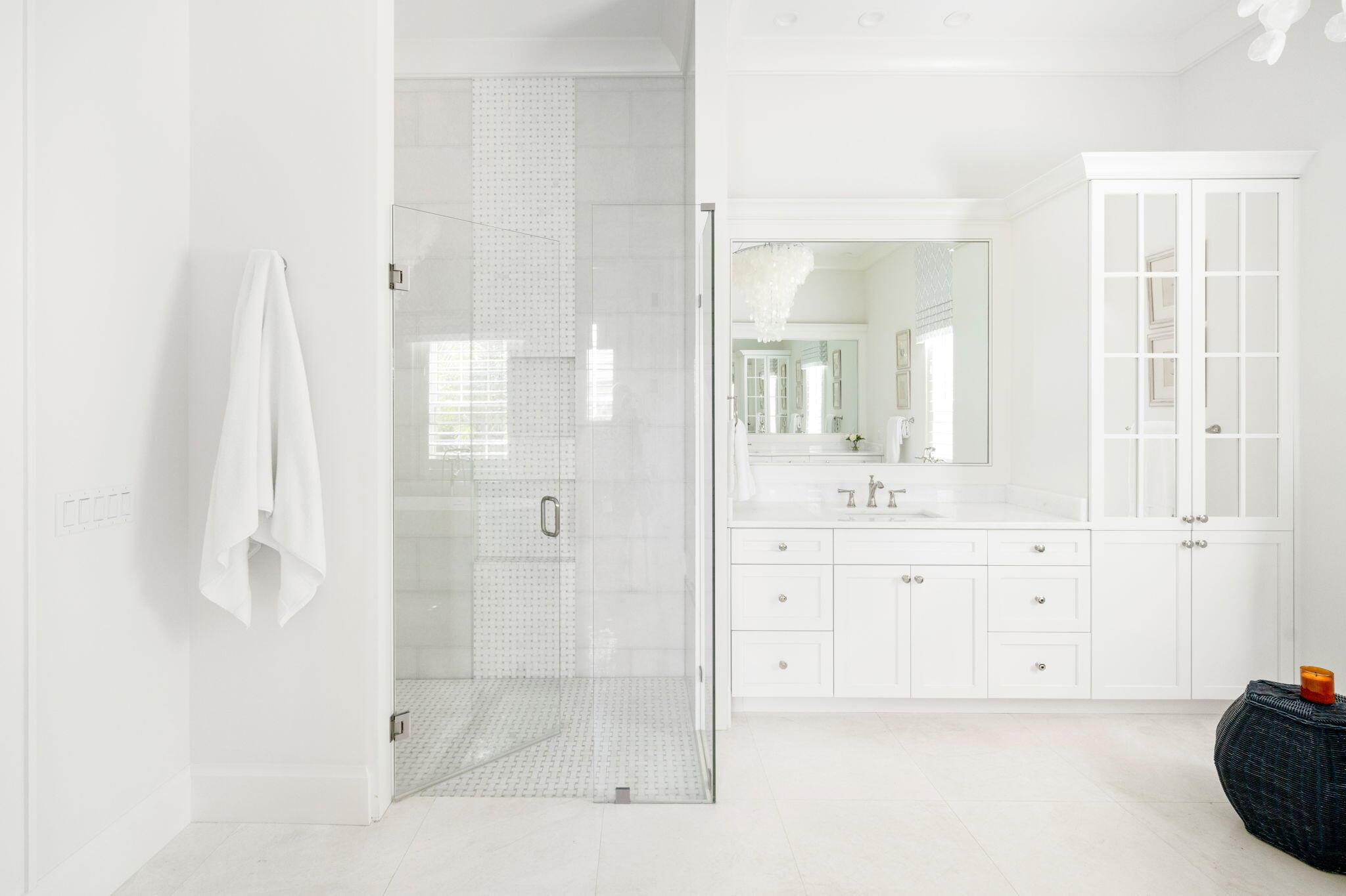 REPLAT OF RIOMAR BAY UNIT - Residential