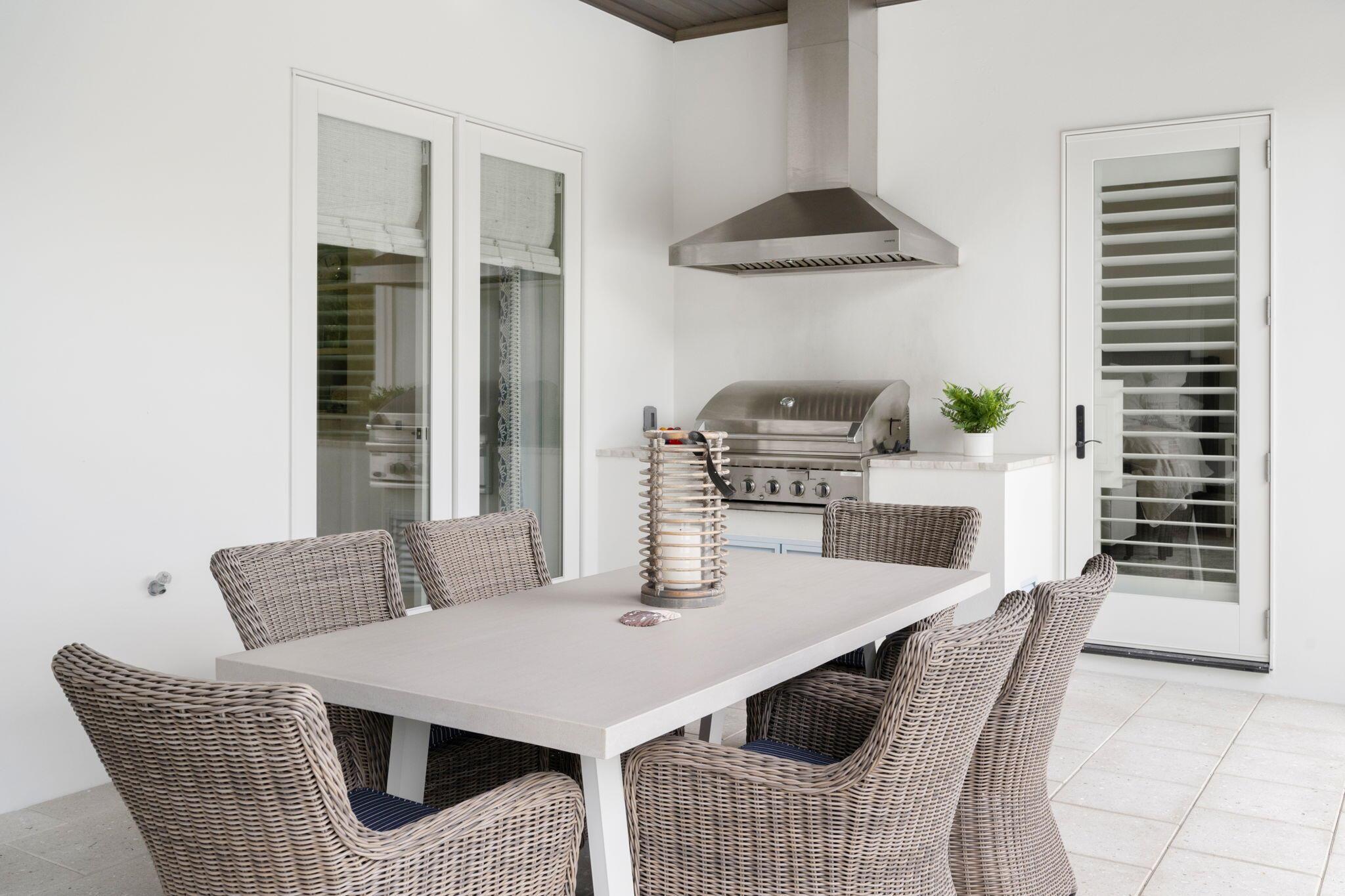 REPLAT OF RIOMAR BAY UNIT - Residential