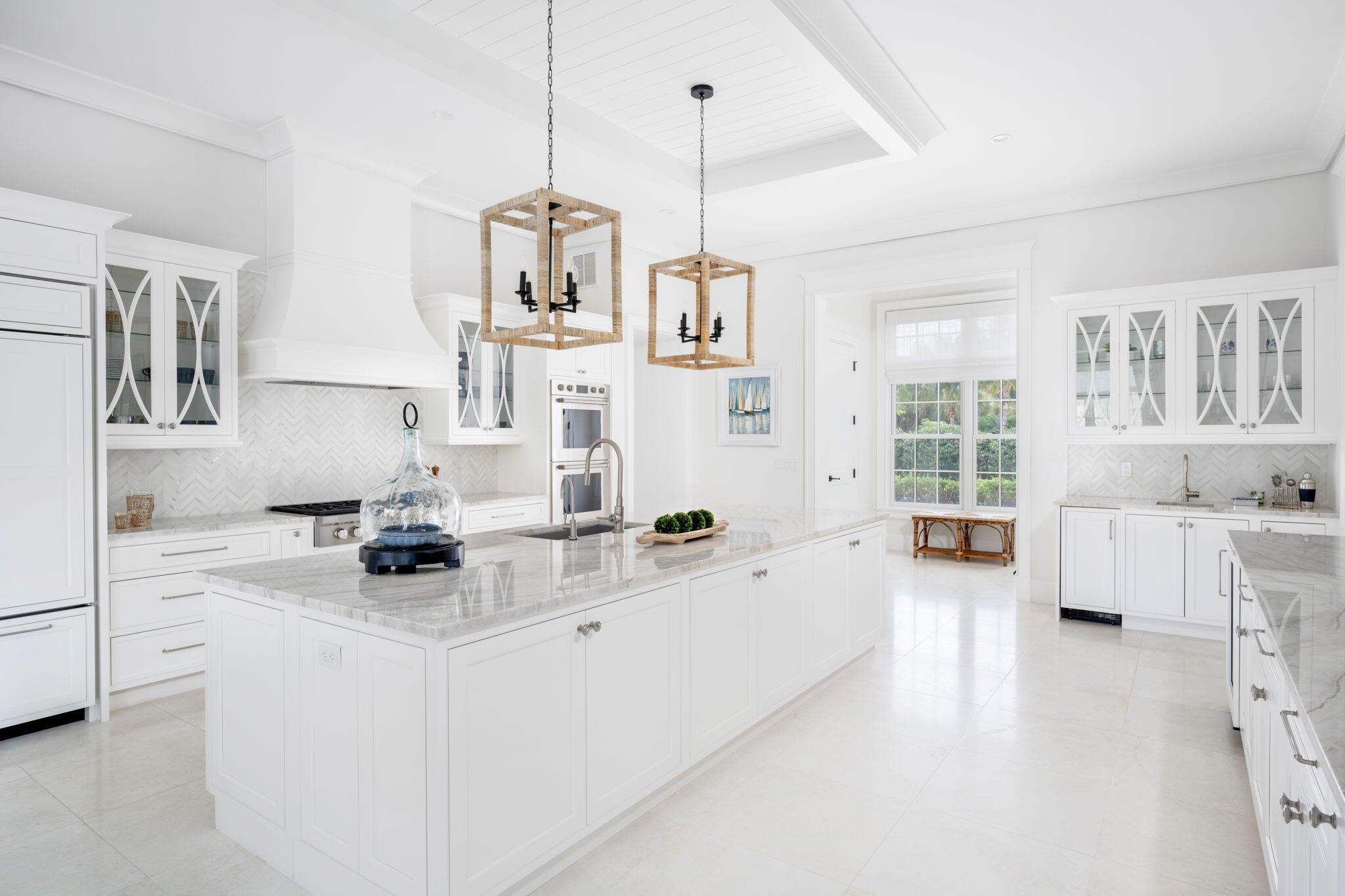 REPLAT OF RIOMAR BAY UNIT - Residential