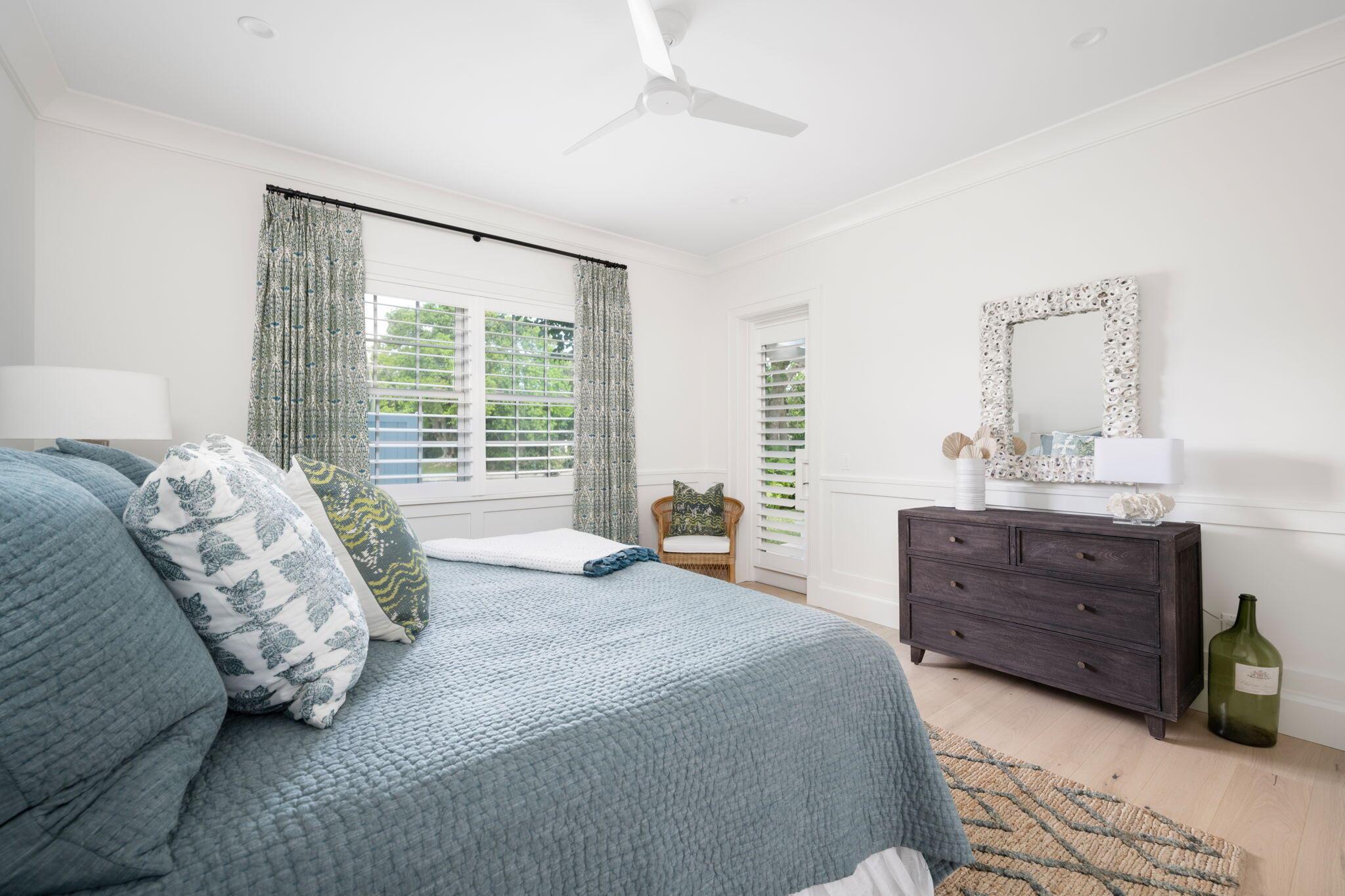 REPLAT OF RIOMAR BAY UNIT - Residential