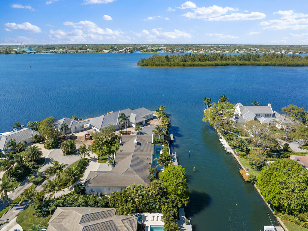 REPLAT OF RIOMAR BAY UNIT 1 - Residential