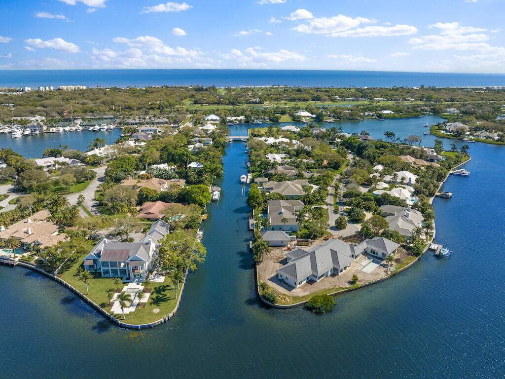 REPLAT OF RIOMAR BAY UNIT 1 - Residential