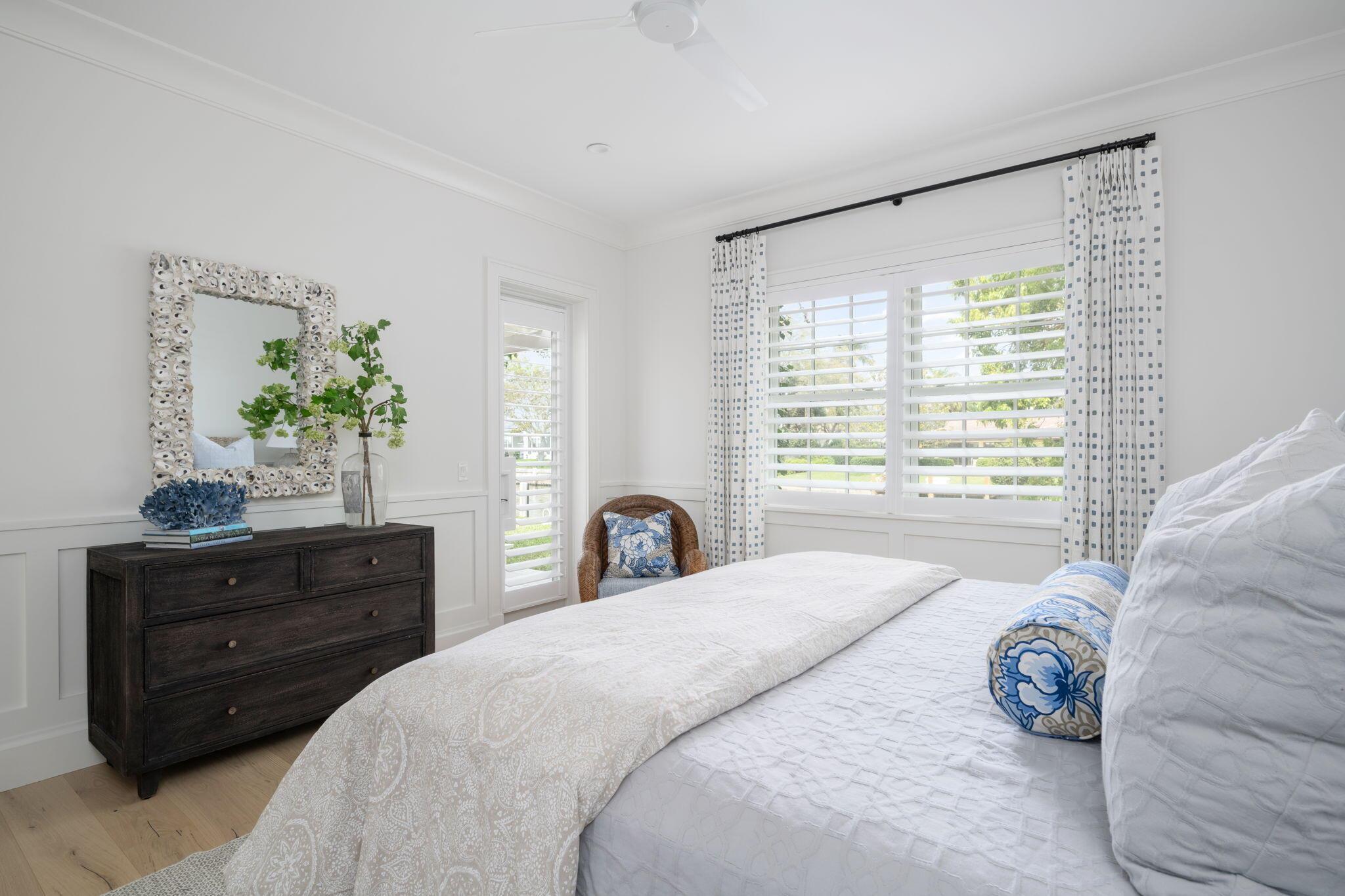 REPLAT OF RIOMAR BAY UNIT - Residential