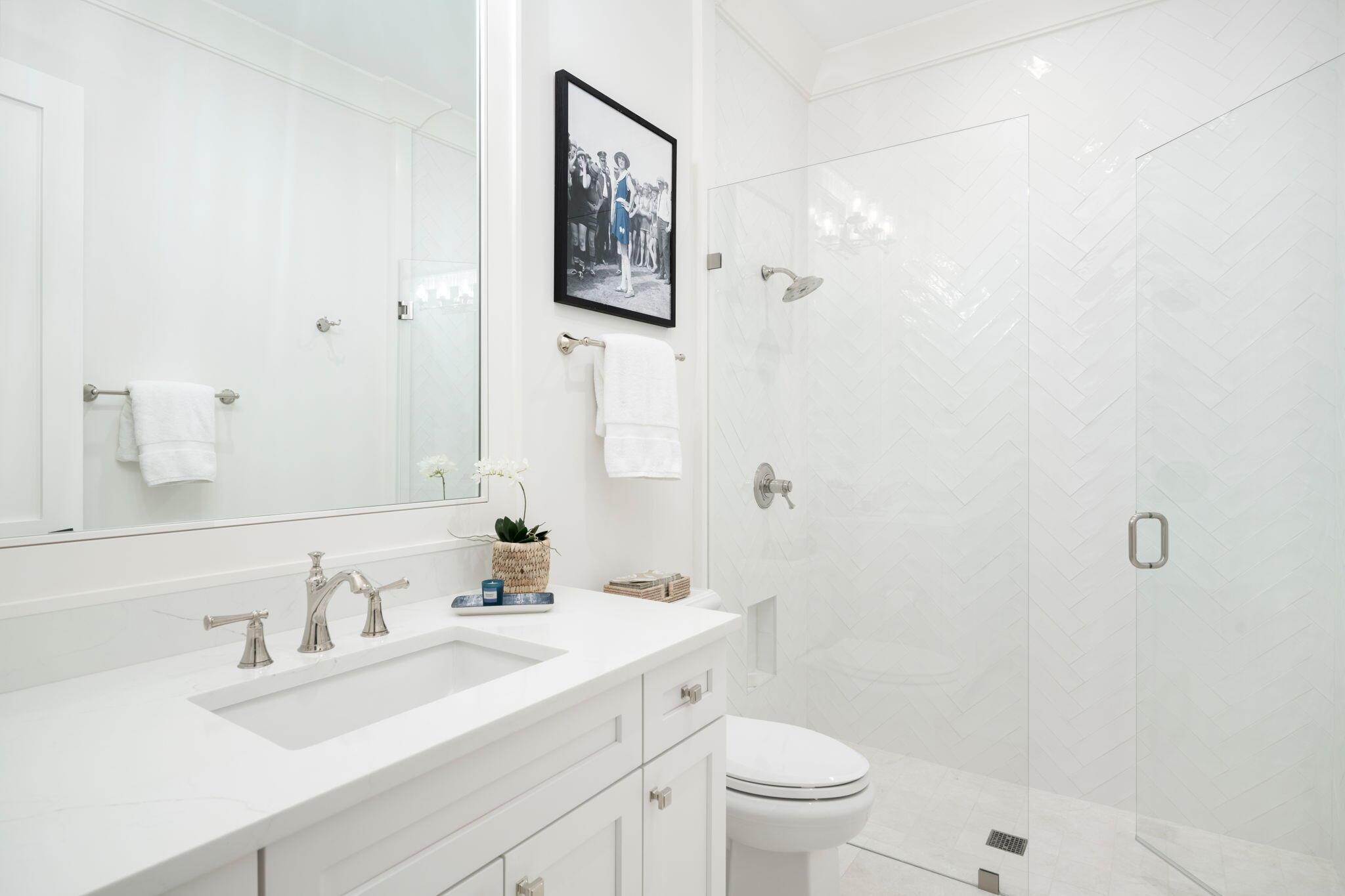 REPLAT OF RIOMAR BAY UNIT - Residential