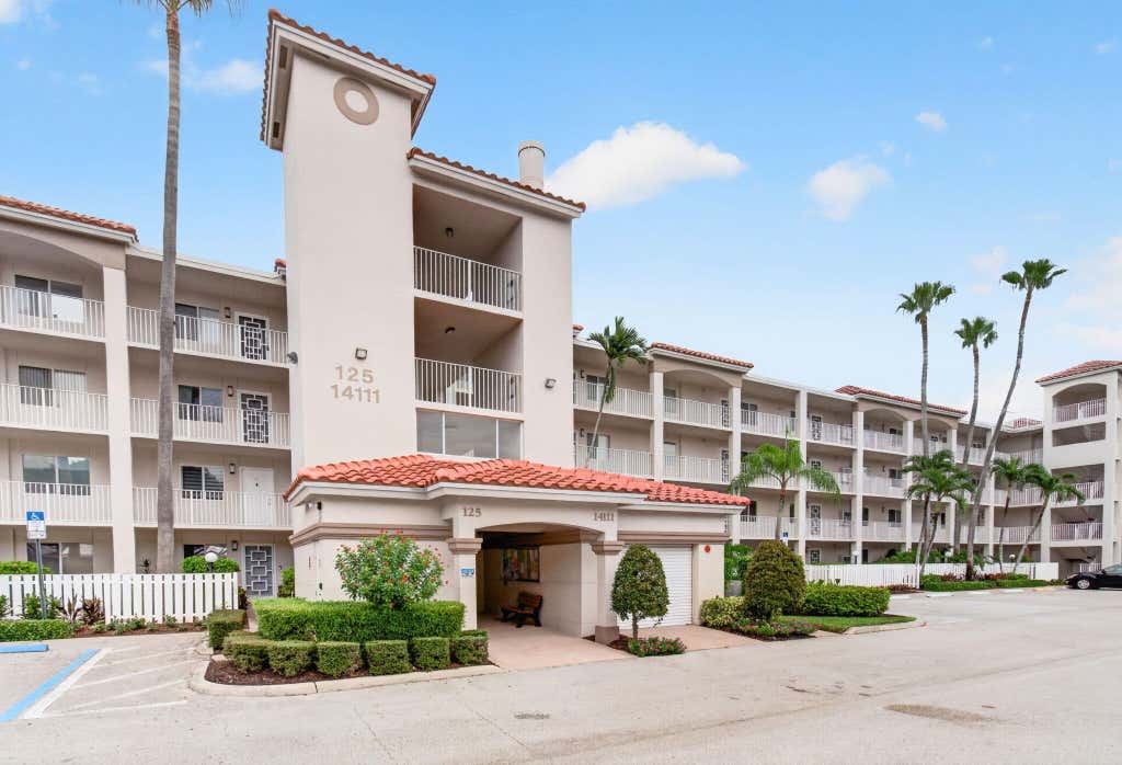 Photo of 14111 Royal Vista Drive #407, Delray Beach, FL 33484 (MLS # B26061053)
