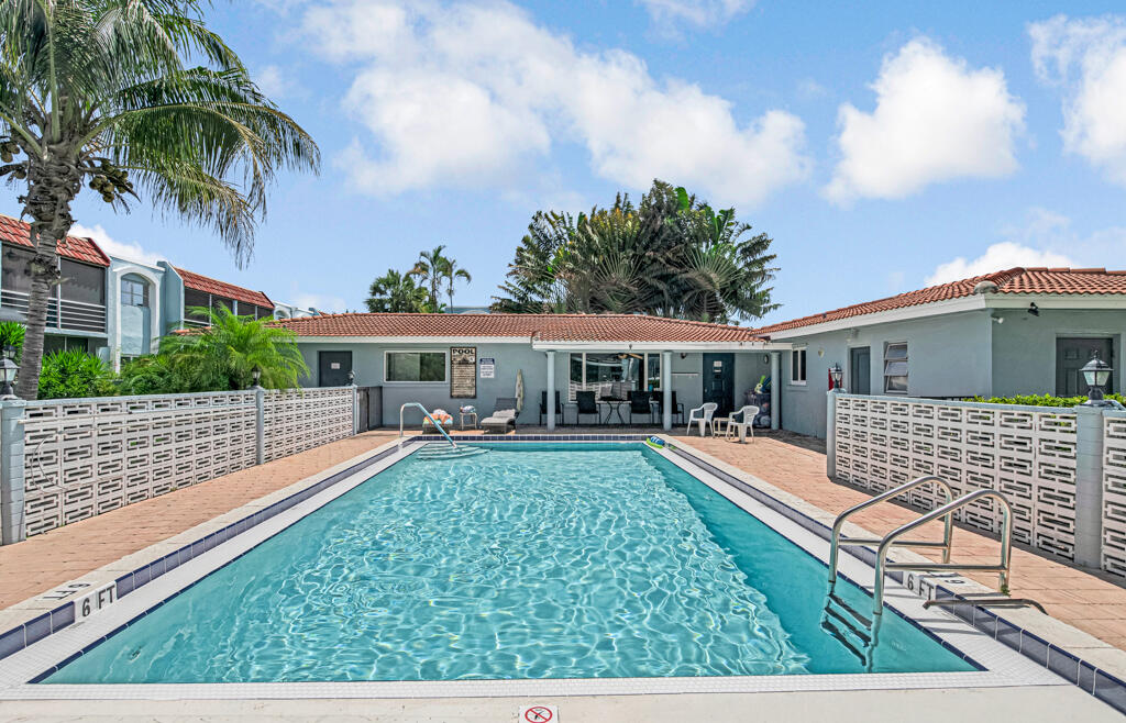 KEN-LEE GARDENS CONDO - Residential