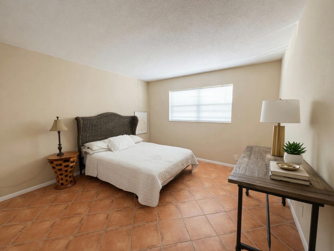KEN-LEE GARDENS CONDO - Residential