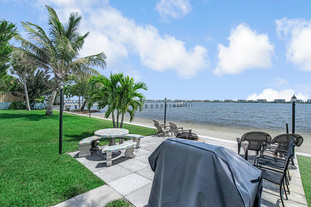 KEN-LEE GARDENS CONDO - Residential