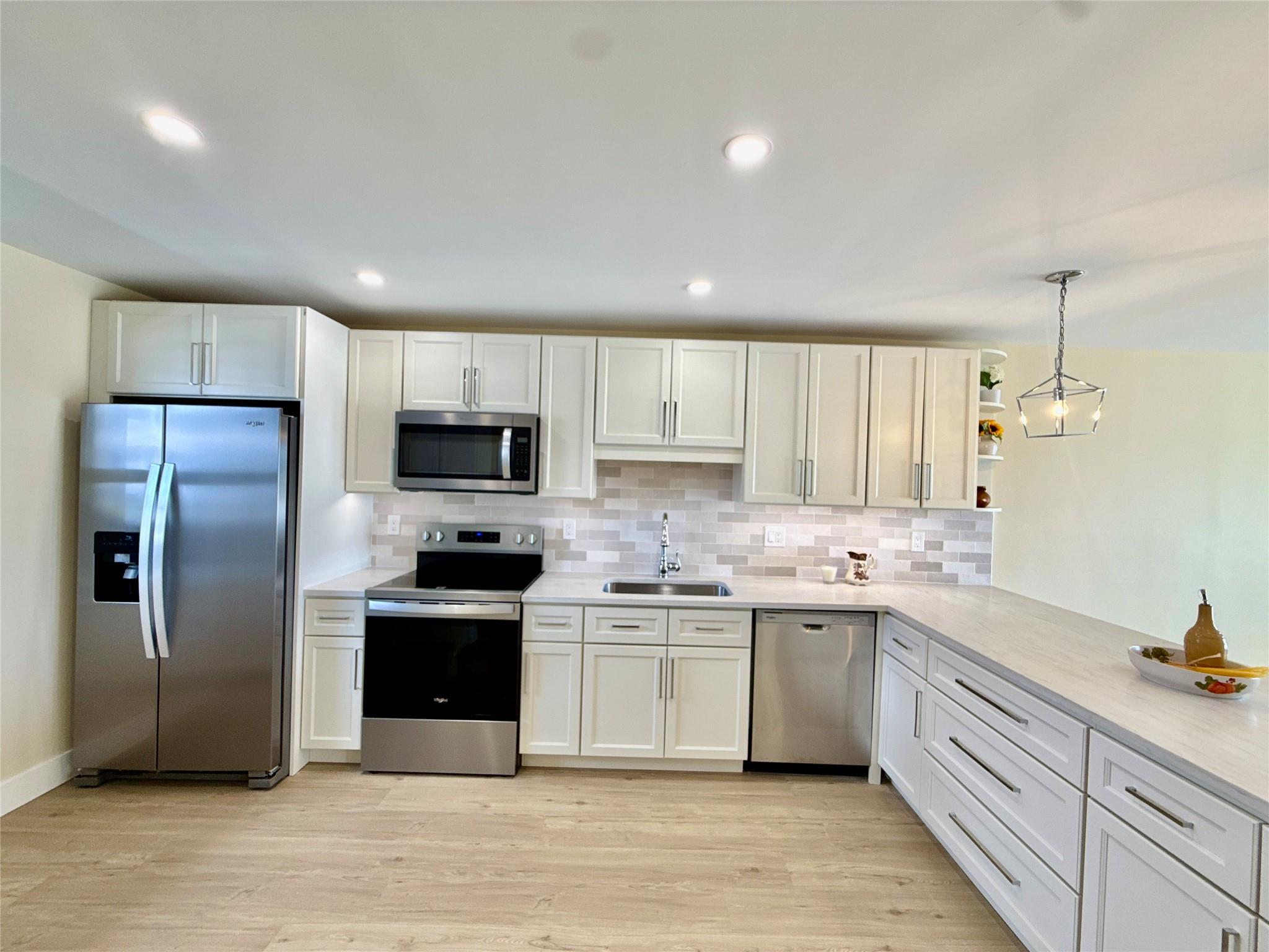 Oriole Golf & Tennis Club - Residential