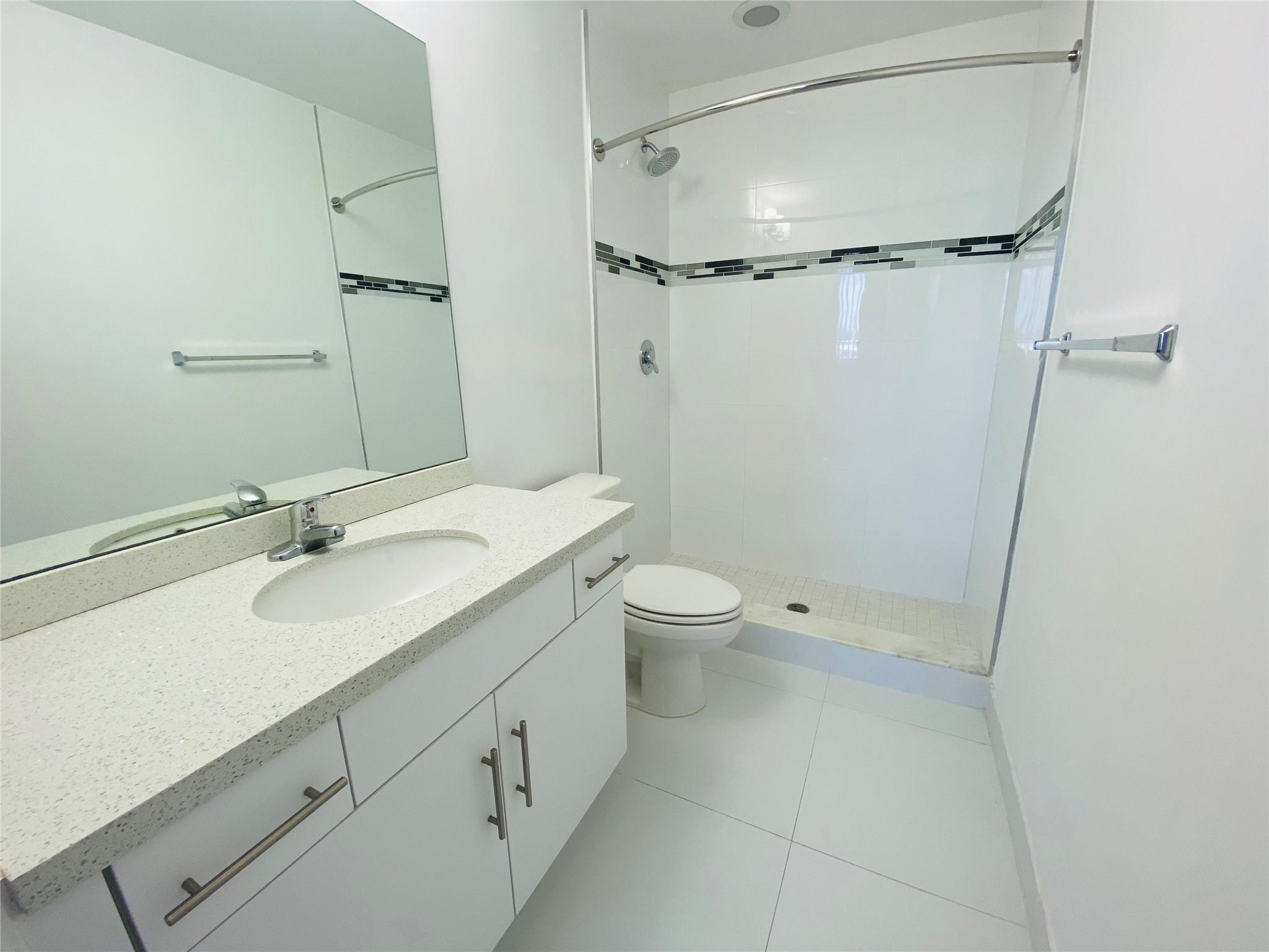 Aventura Place - Residential Lease