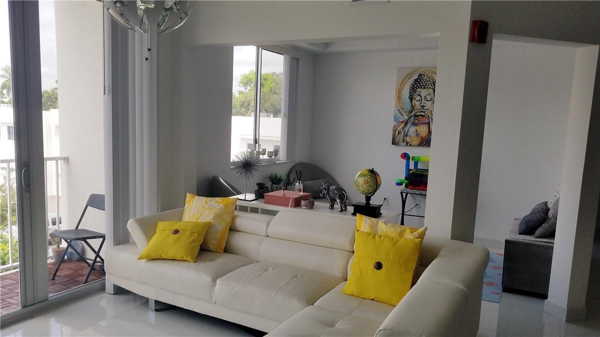 Aventura Place - Residential Lease