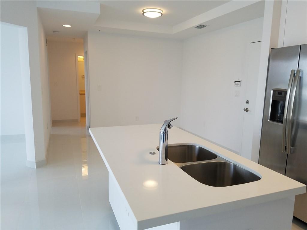 Aventura Place - Residential Lease