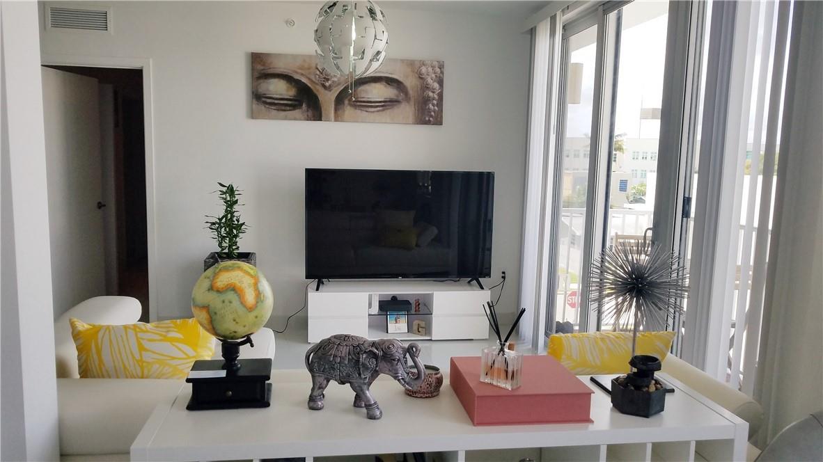 Aventura Place - Residential Lease