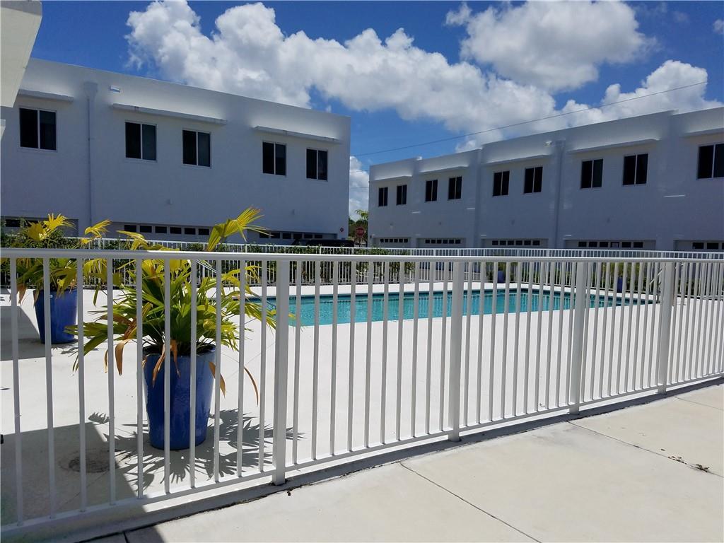 Aventura Place - Residential Lease