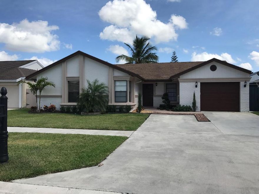 For showings see BROKERS REMARKS Great Location 3 bedrooms 2 bath + bonus room off the garage - home for rent in sought after West Boca – Loggers Run (Country Landing One).  1420 sq feet. Single story open concept living area with upgraded kitchen: granite countertops, stainless steel appliances, kitchen island, and plenty of storage. Master bedroom has a spacious walk-in closet and bathroom is updated with Italian porcelain tile, rain shower with jets. Beautiful porcelain tile 6 x 24 inch flows continuous throughout every room. As you enter the landscaping it is beautifully done with an electronic sprinkler system. Half of the garage has cable access, air ducts and can be used as an office, extra room, or indoor storage. Fenced backyard with spacious patio for entertaining.