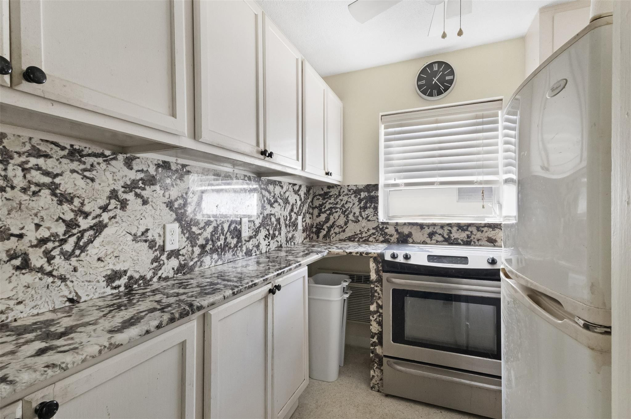 Holiday Apartments Condo - Residential