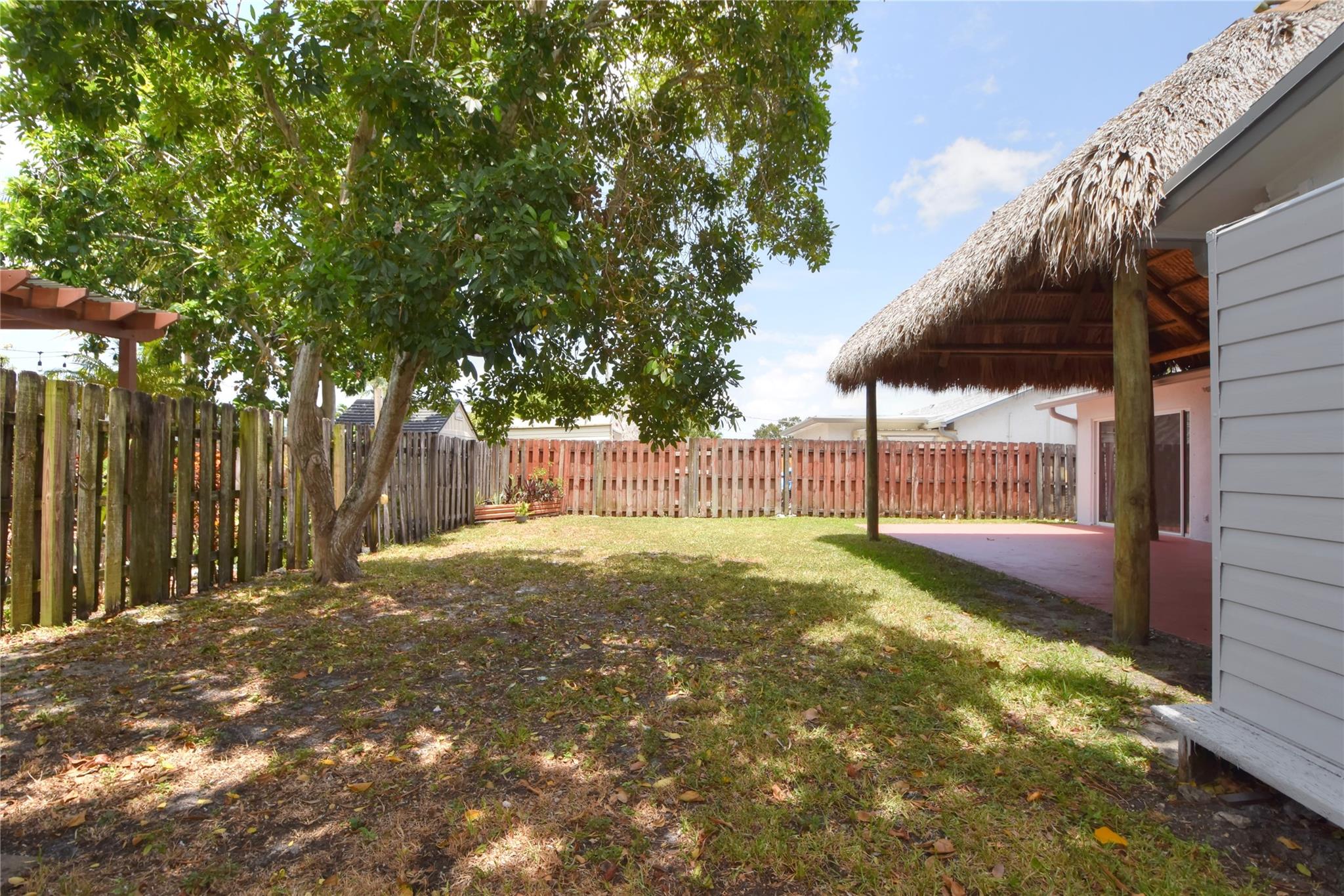 Sunrise Golf Village Sec - Residential