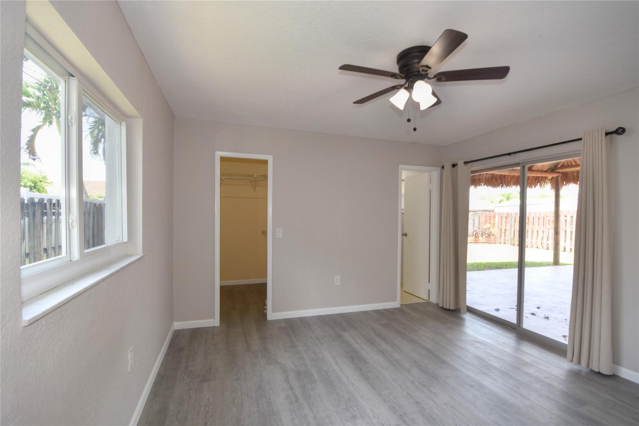 Sunrise Golf Village Sec - Residential