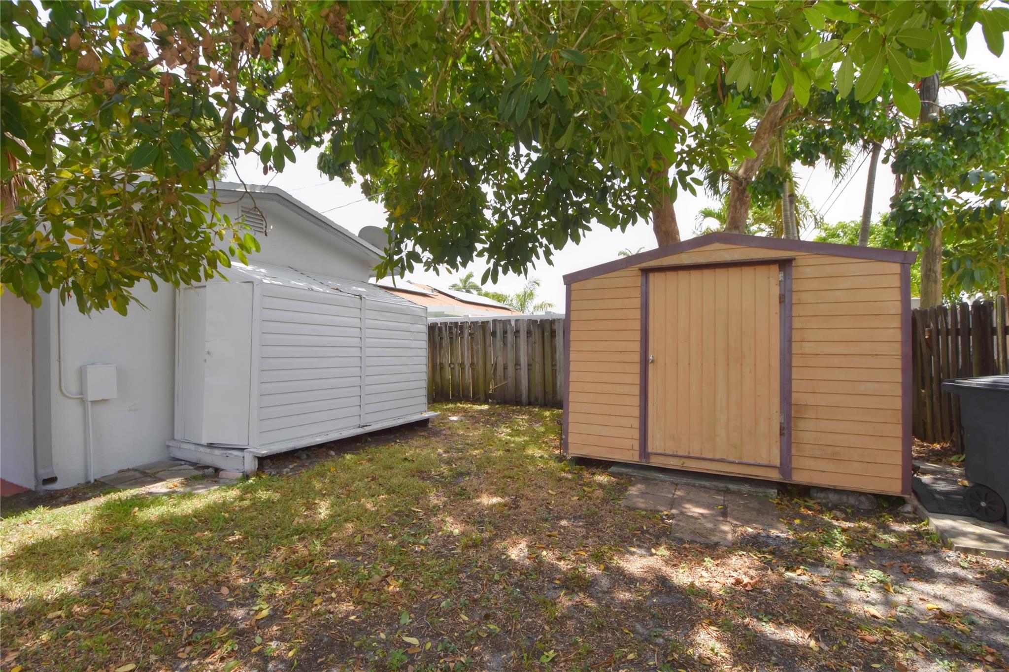 Sunrise Golf Village Sec - Residential