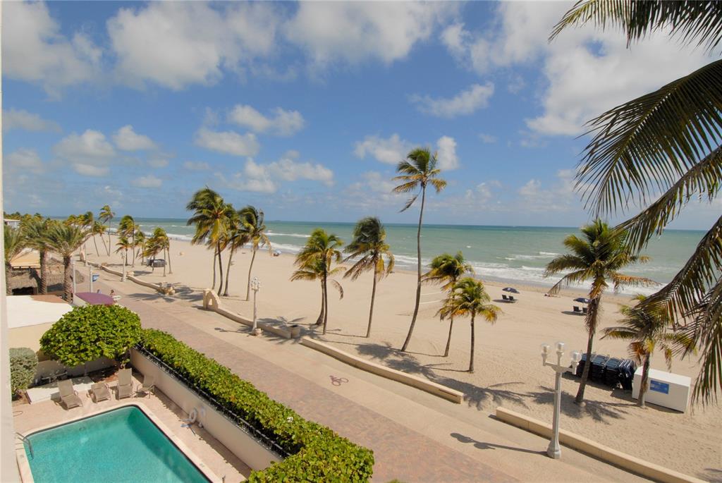 HOLLYWOOD OCEANFRONT - Residential