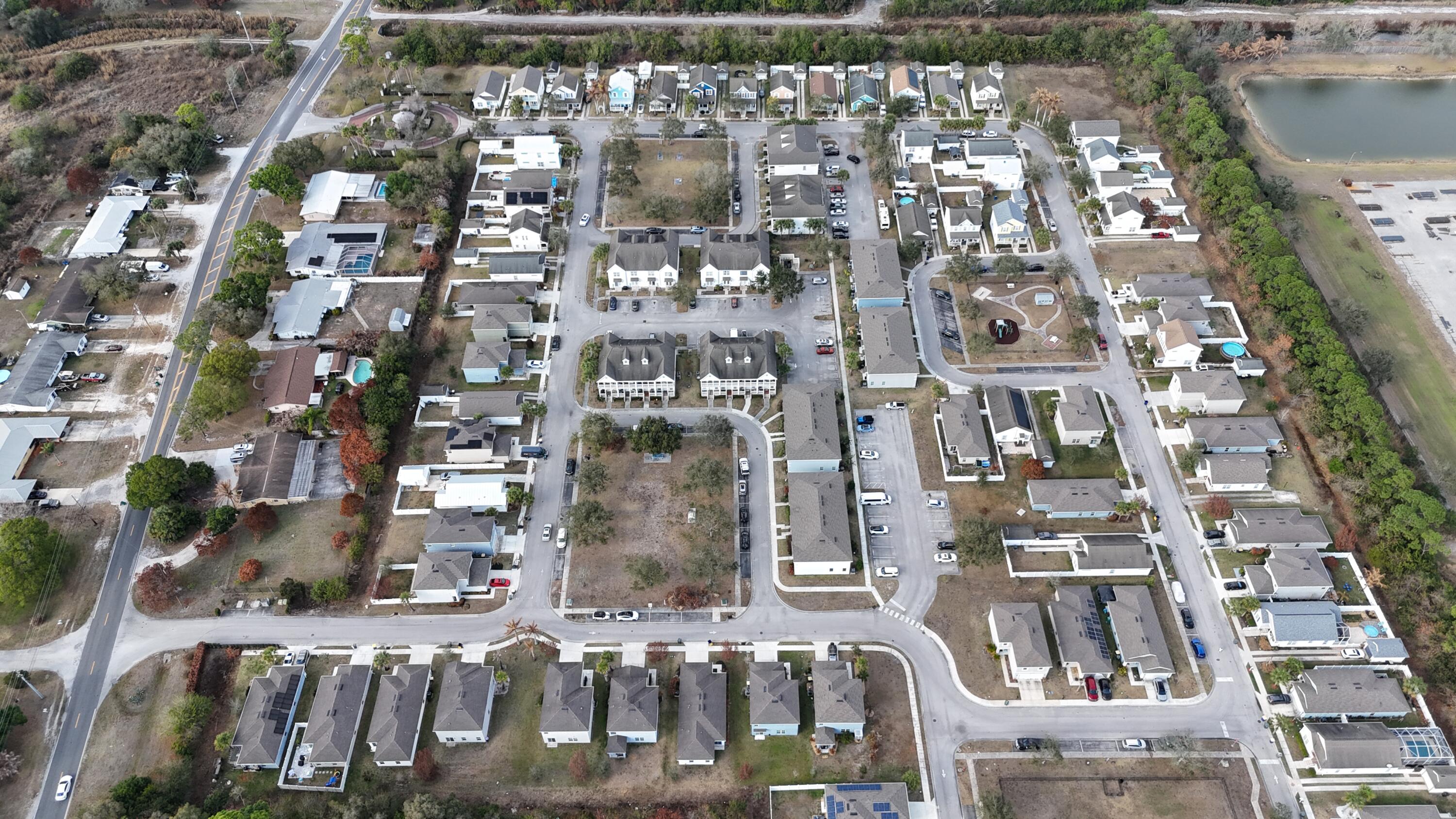 MAGNOLIA SQUARE - Residential Lease