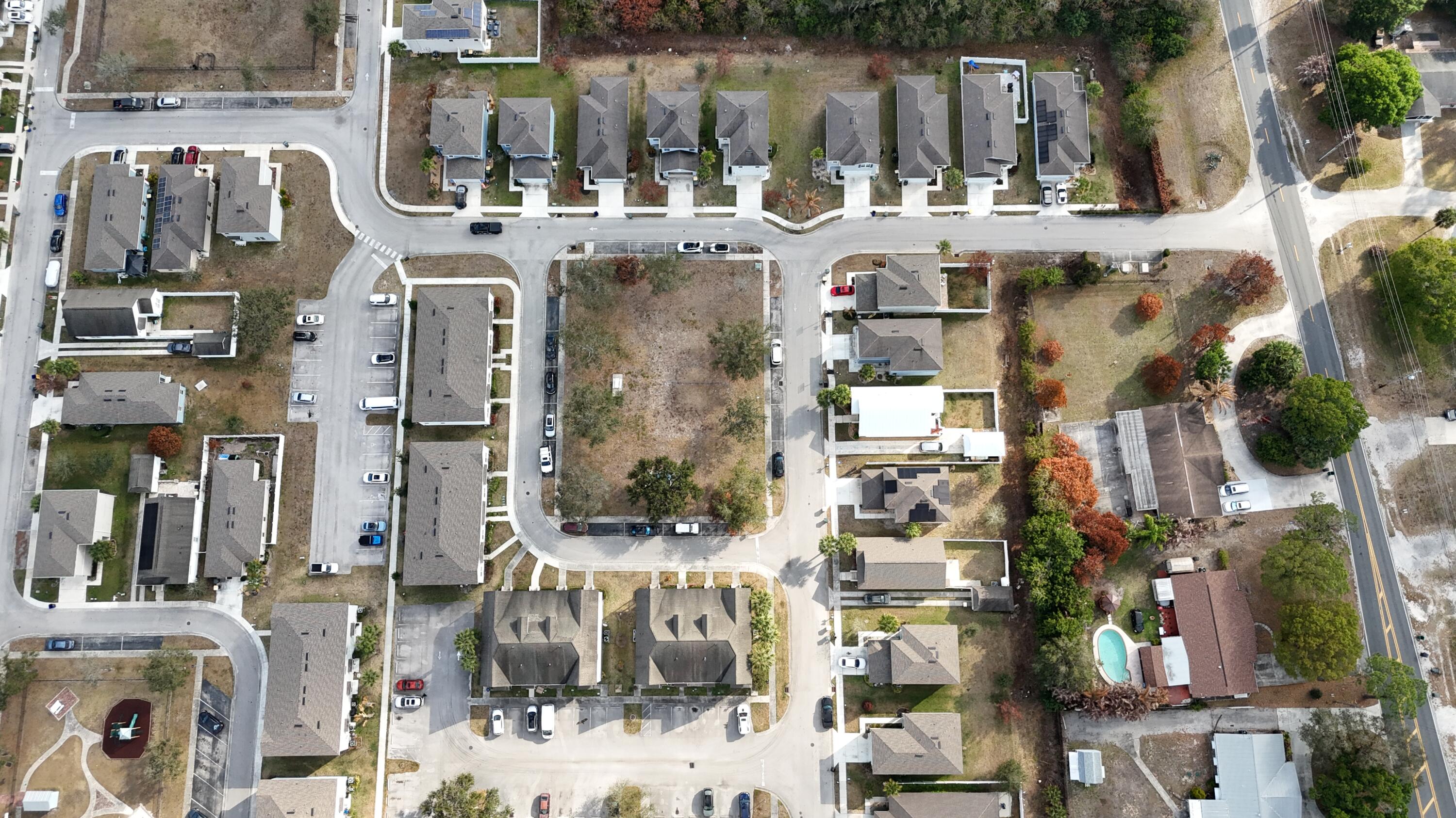 MAGNOLIA SQUARE - Residential Lease