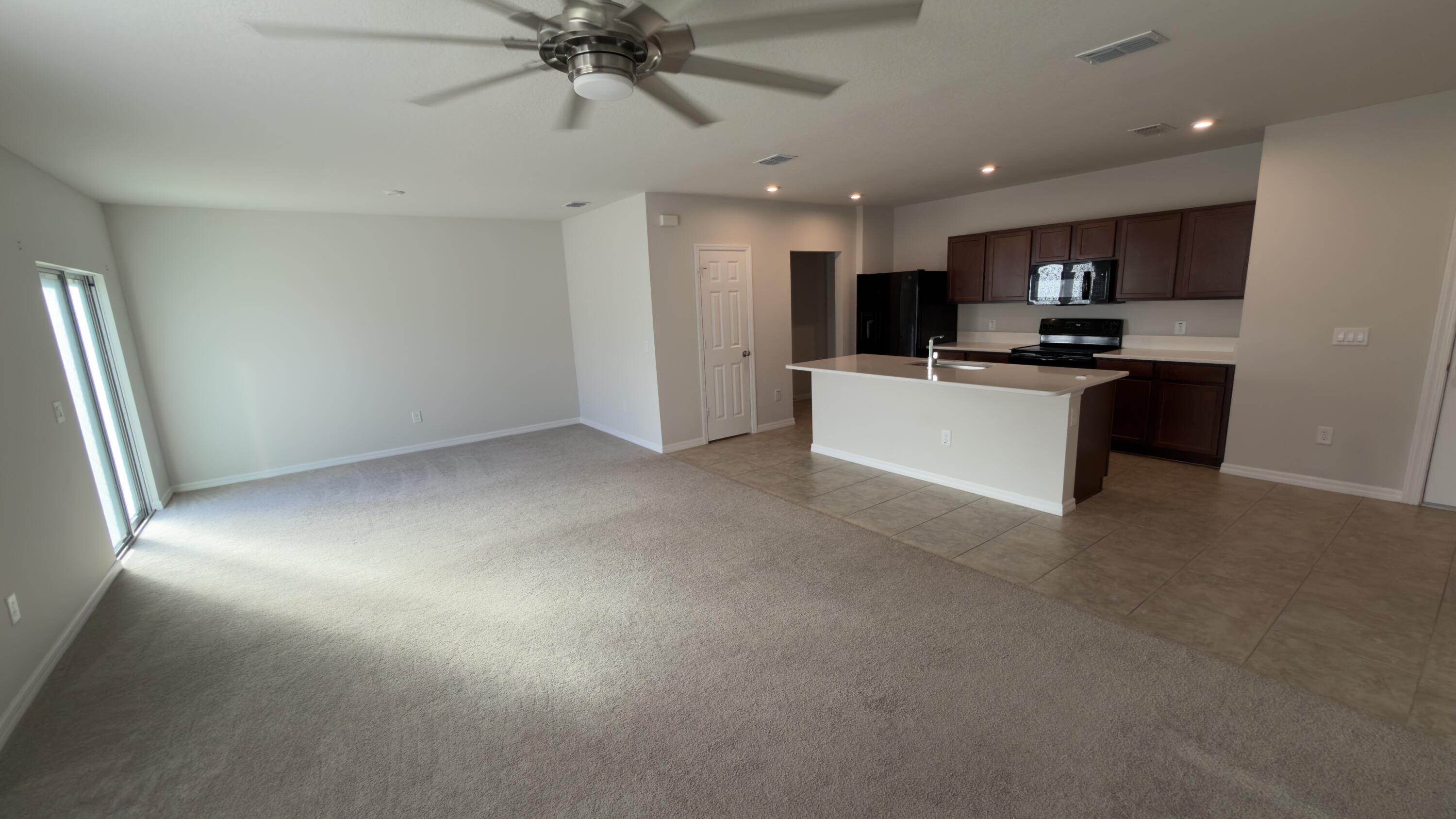 MAGNOLIA SQUARE - Residential Lease