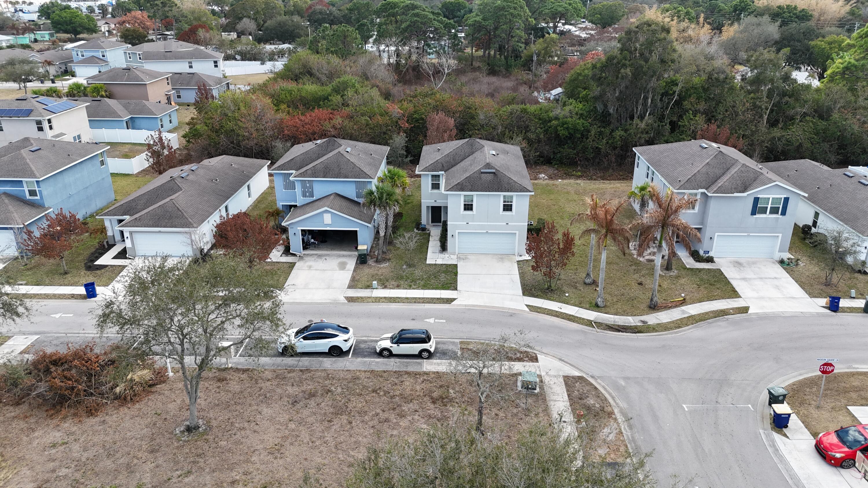 MAGNOLIA SQUARE - Residential Lease