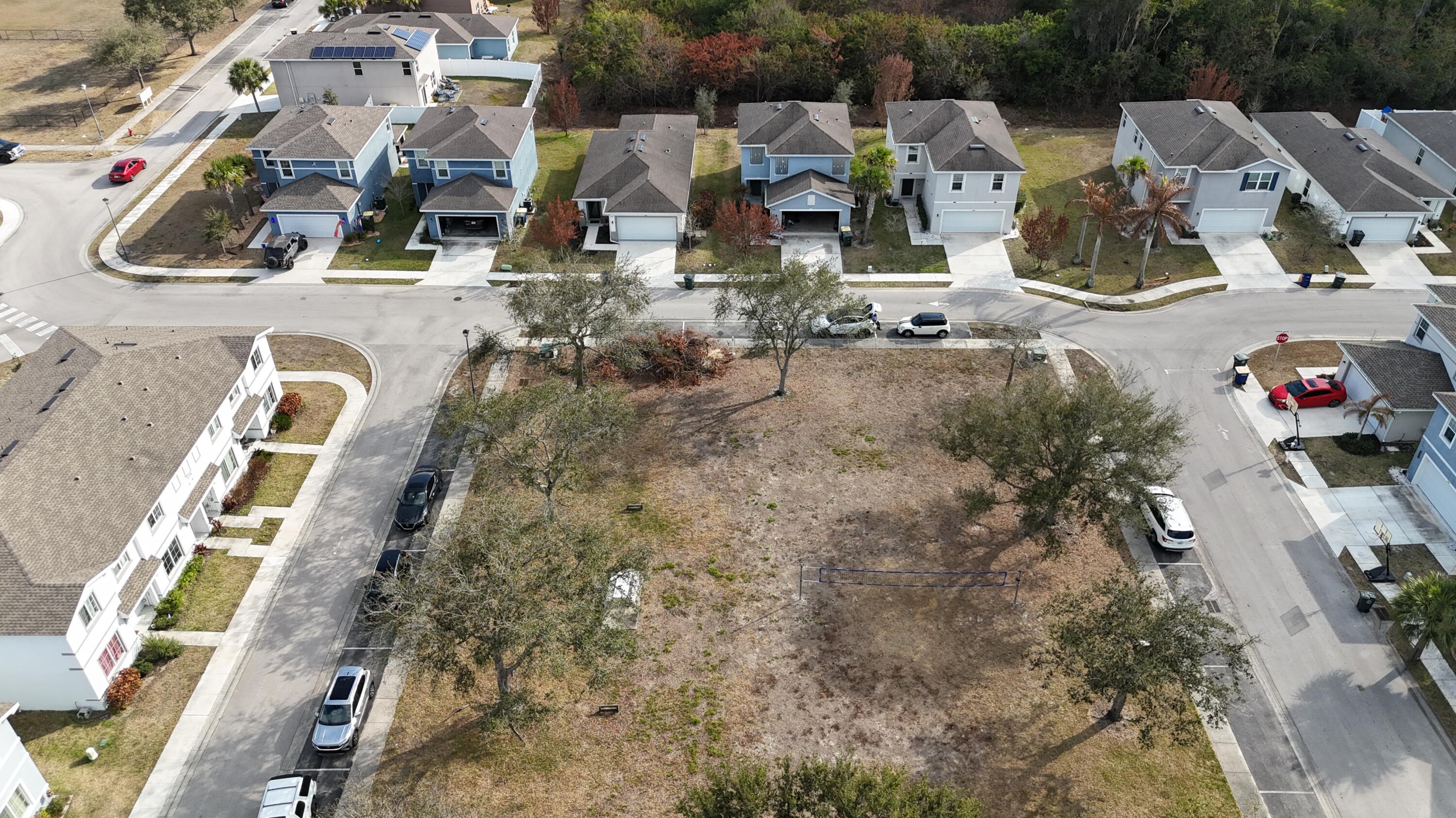 MAGNOLIA SQUARE - Residential Lease