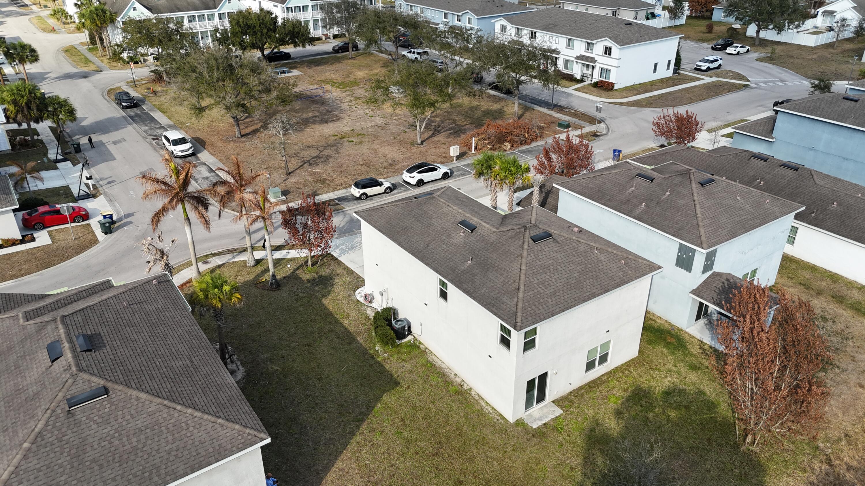 MAGNOLIA SQUARE - Residential Lease