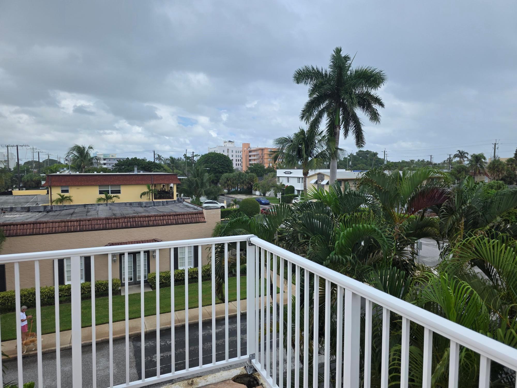 LINDEN ARMS CONDO - Commercial Sale