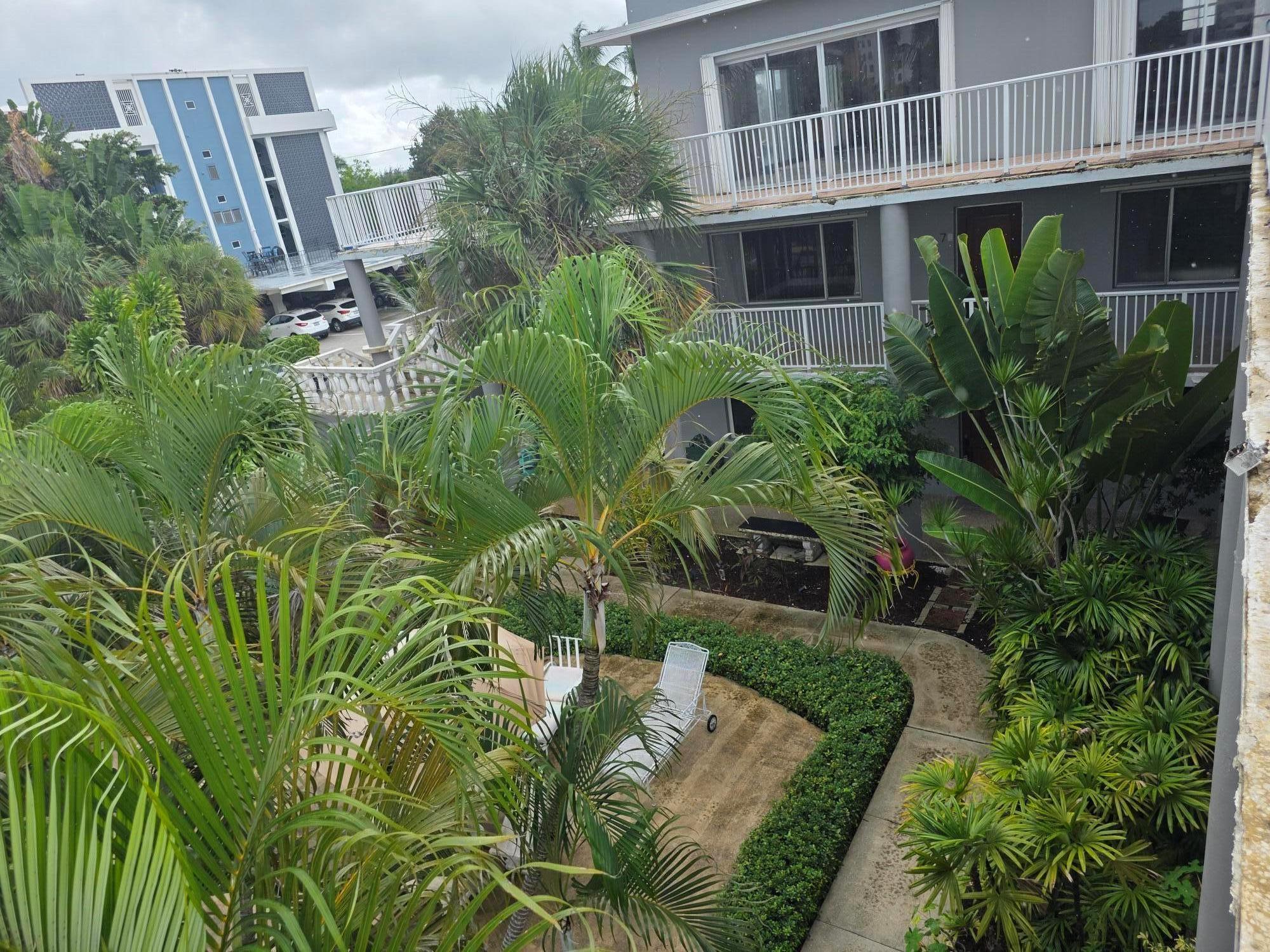 LINDEN ARMS CONDO - Commercial Sale