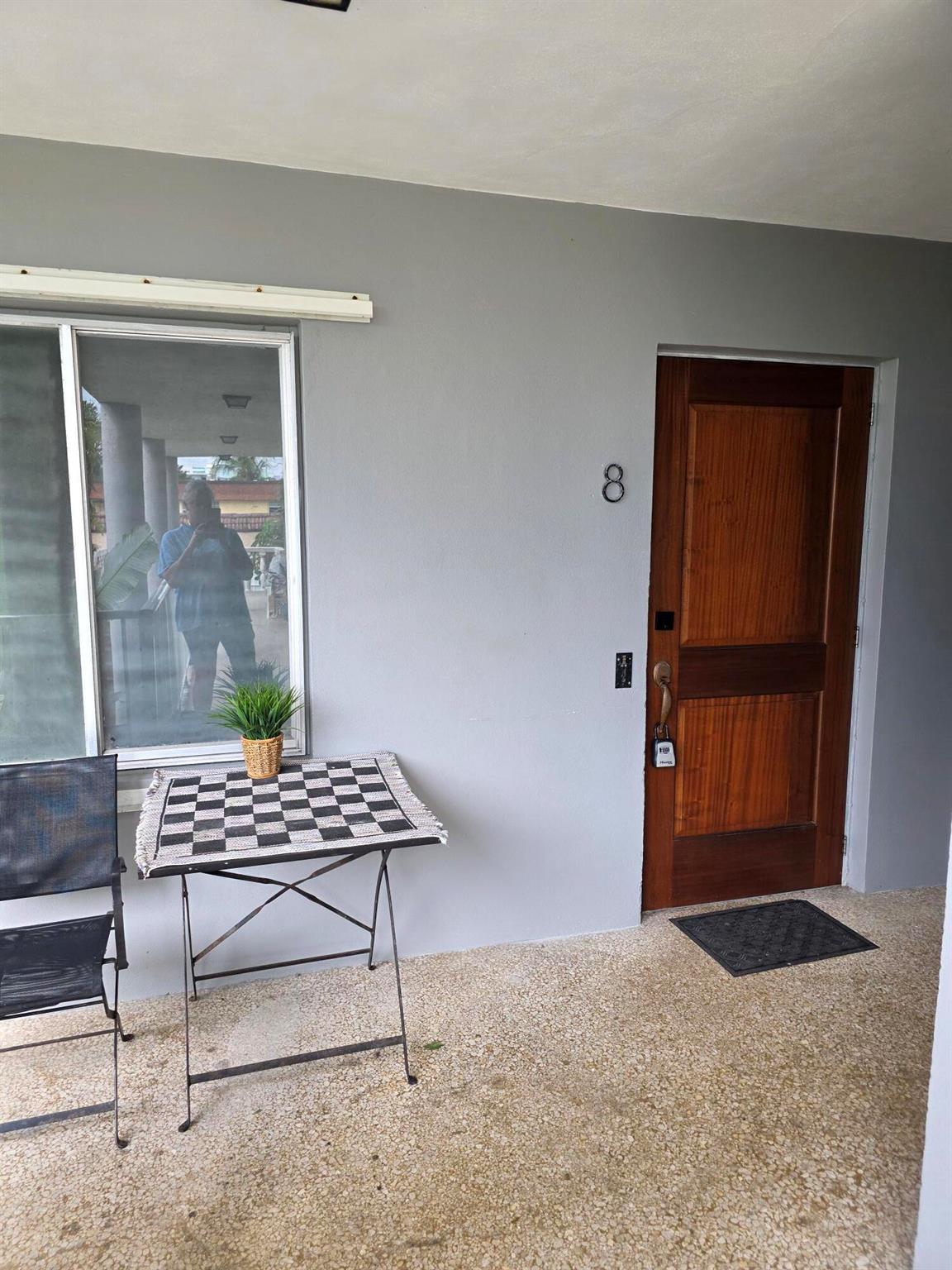 LINDEN ARMS CONDO - Commercial Sale