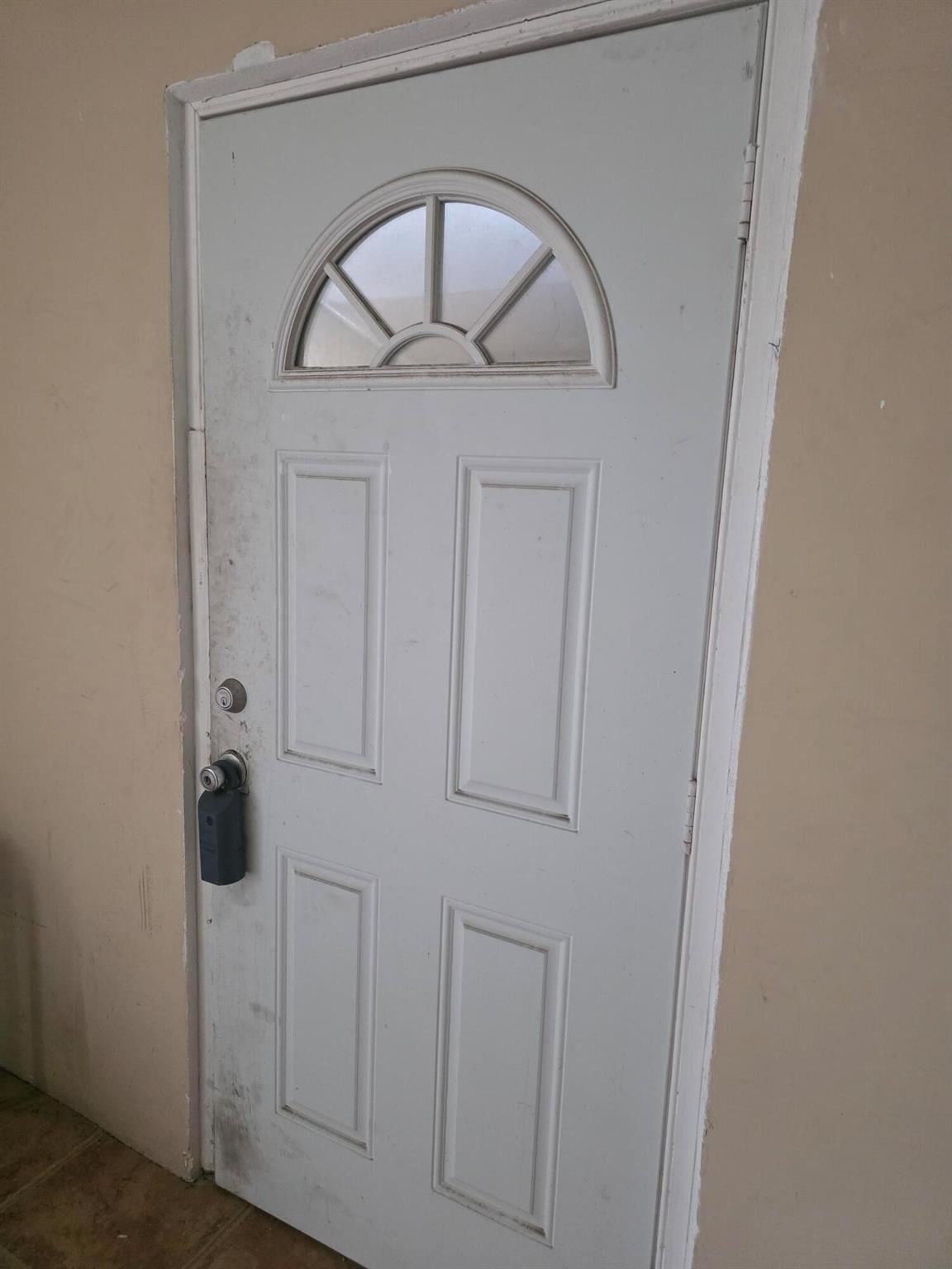 LINDEN ARMS CONDO - Commercial Sale