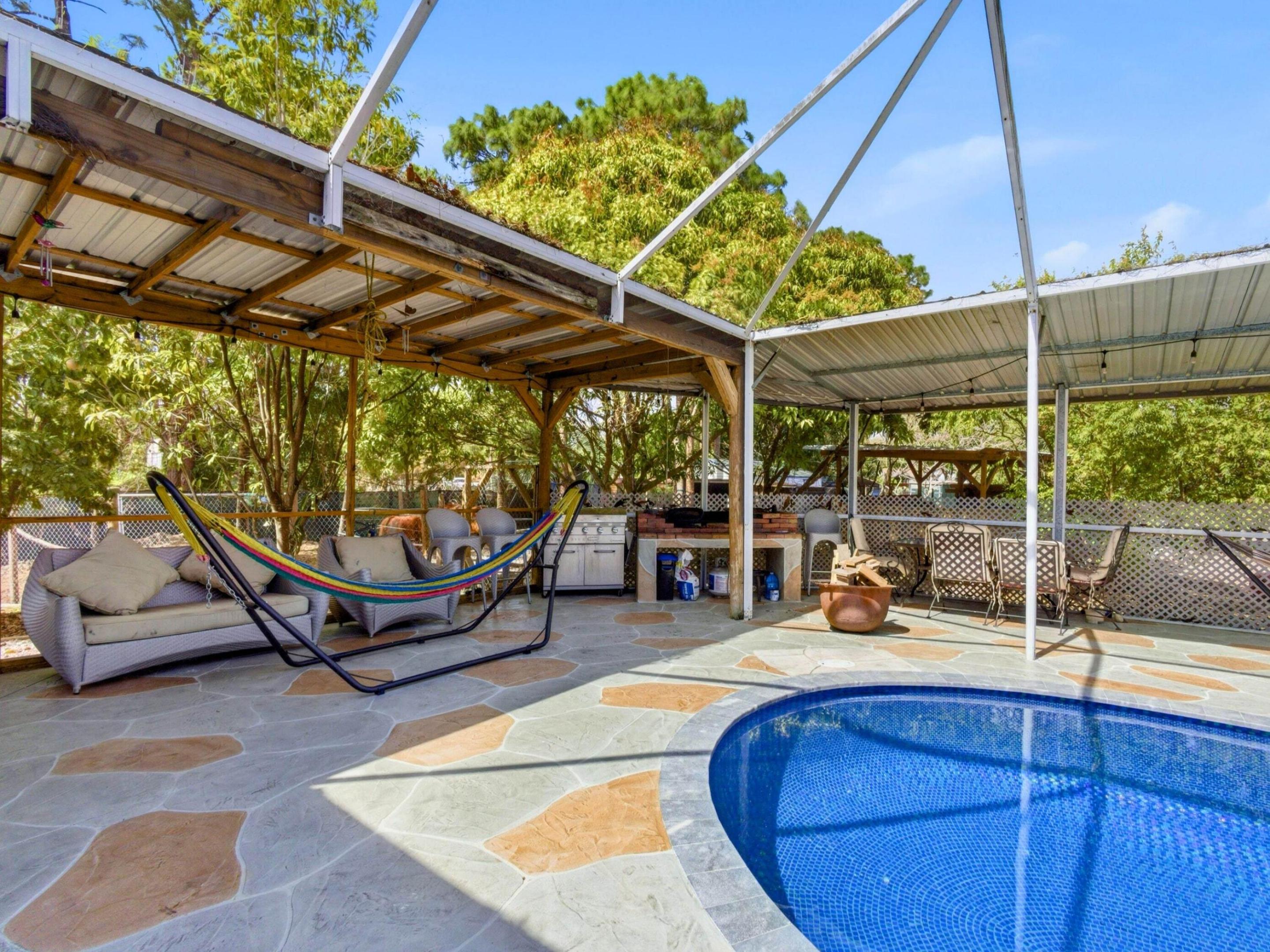 Acreage - Residential