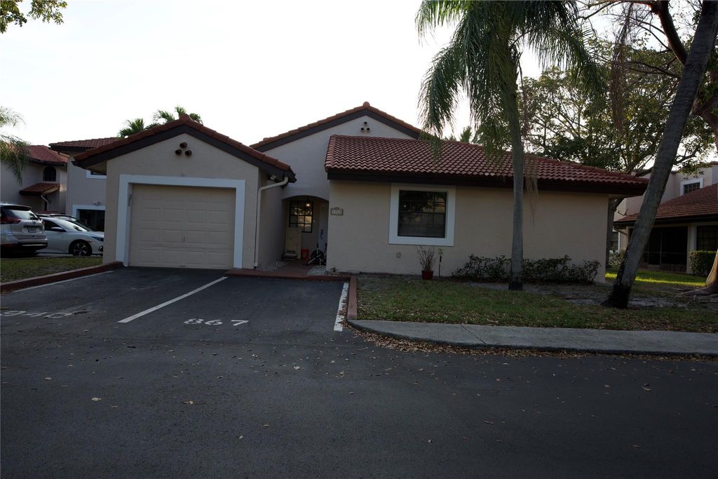 Photo of 8989 W Sunrise Boulevard, Plantation, FL 33322 (MLS # F10497957)