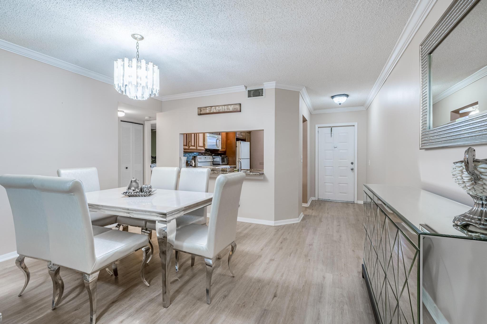 Sunrise Lakes 186 Condo - Residential