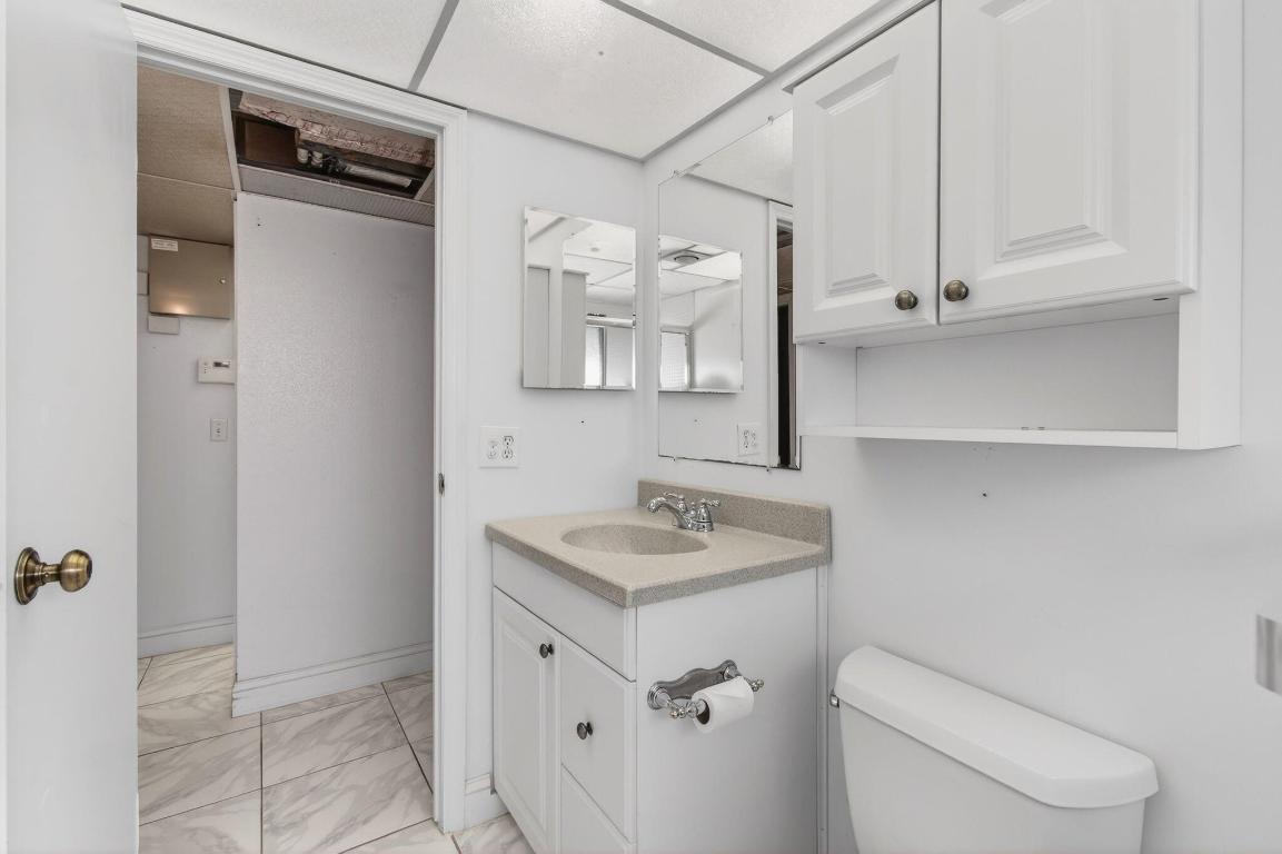 KINGS POINT - Residential