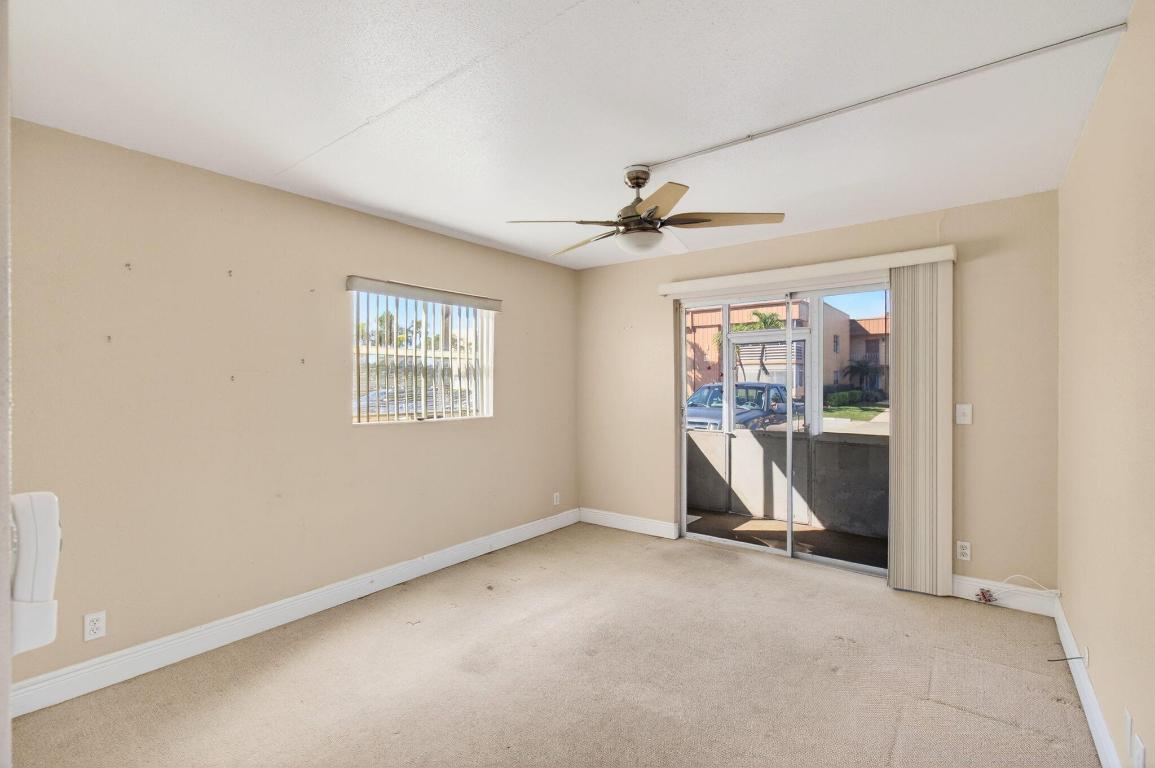 KINGS POINT - Residential