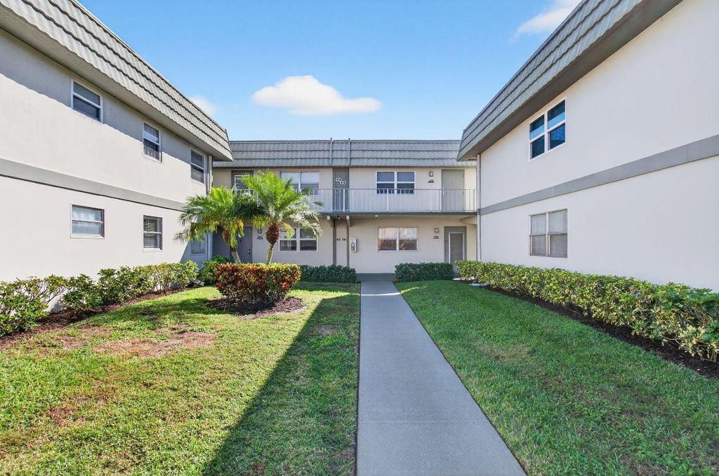 Photo of 393 Flanders I, Delray Beach, FL 33484 (MLS # R11155371)