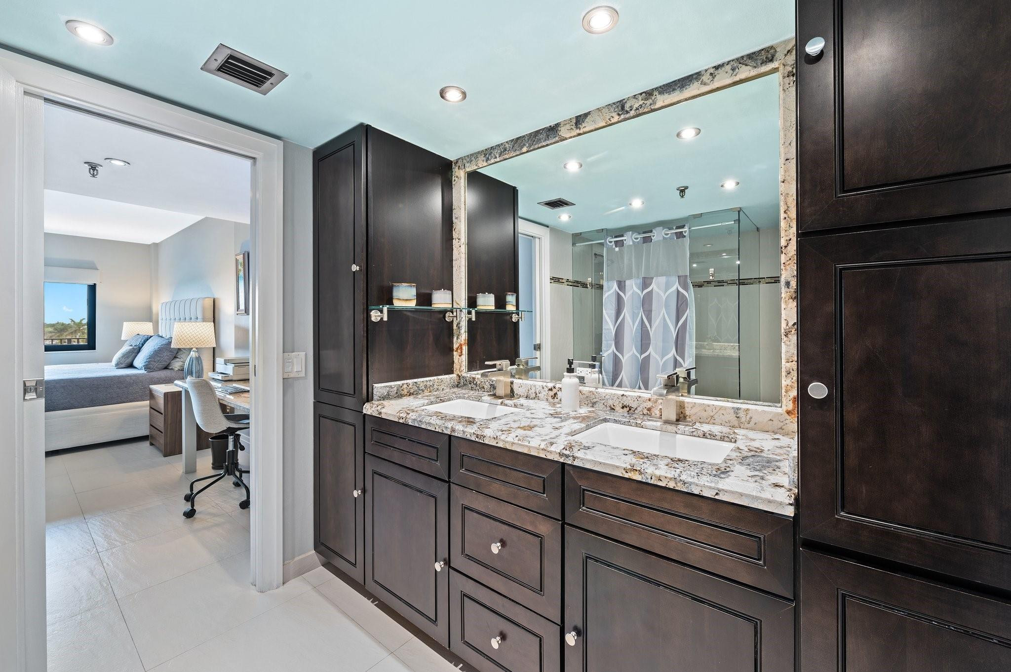EVERGLADES CLUB CONDO - Residential